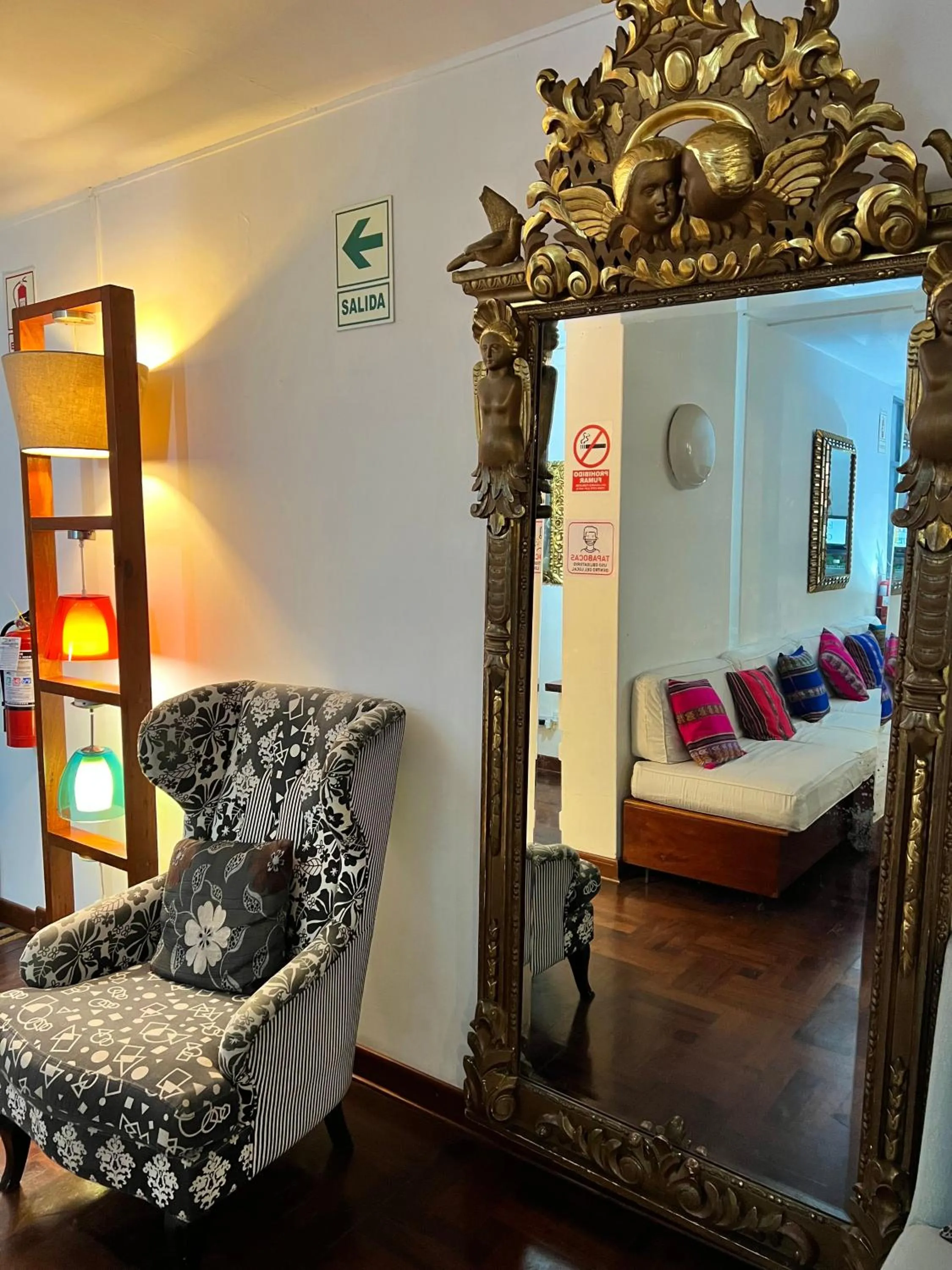 Lobby or reception, Bed in La Casa del Viajero