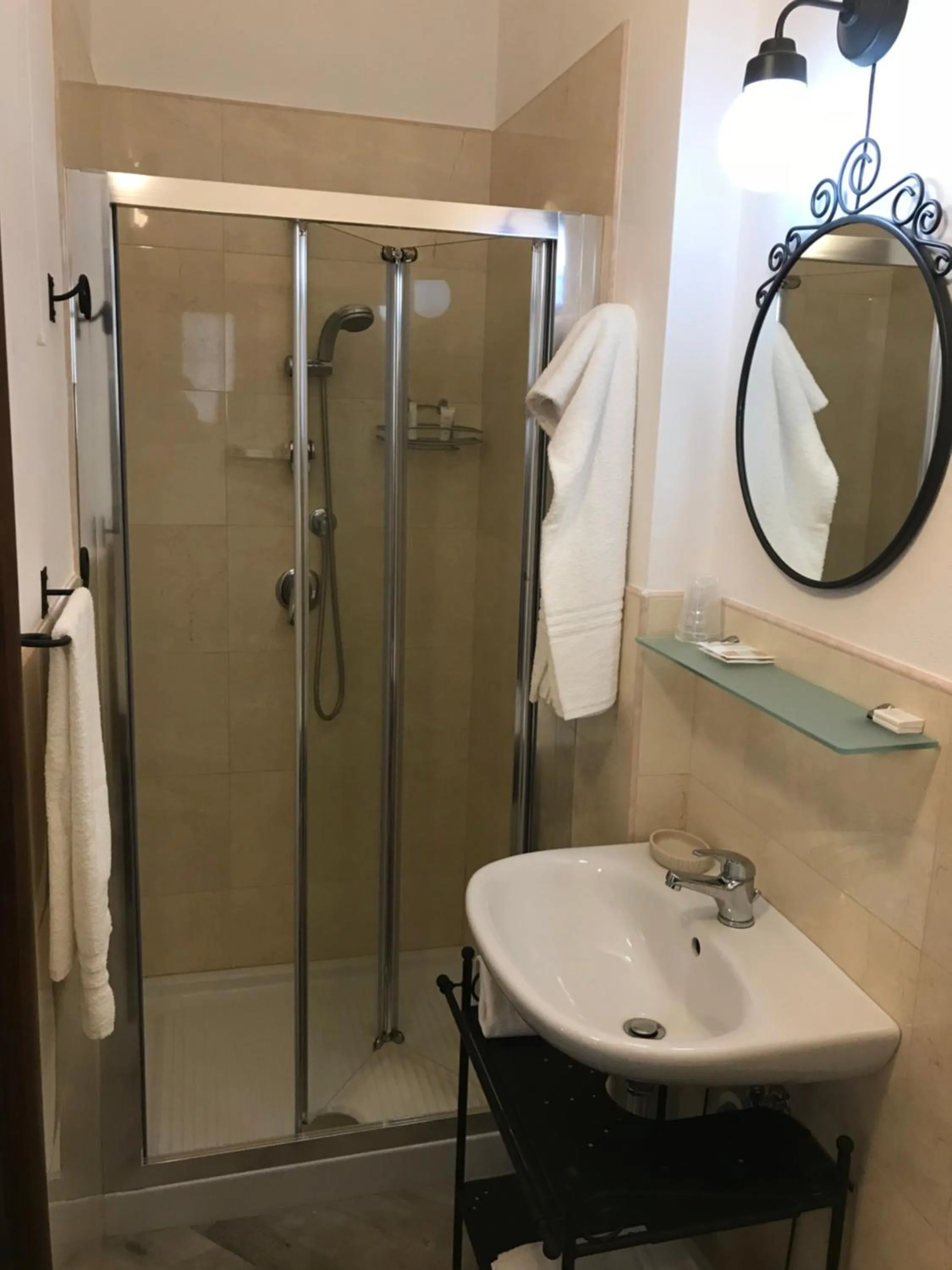 Photo of the whole room in Casale Degli Angeli