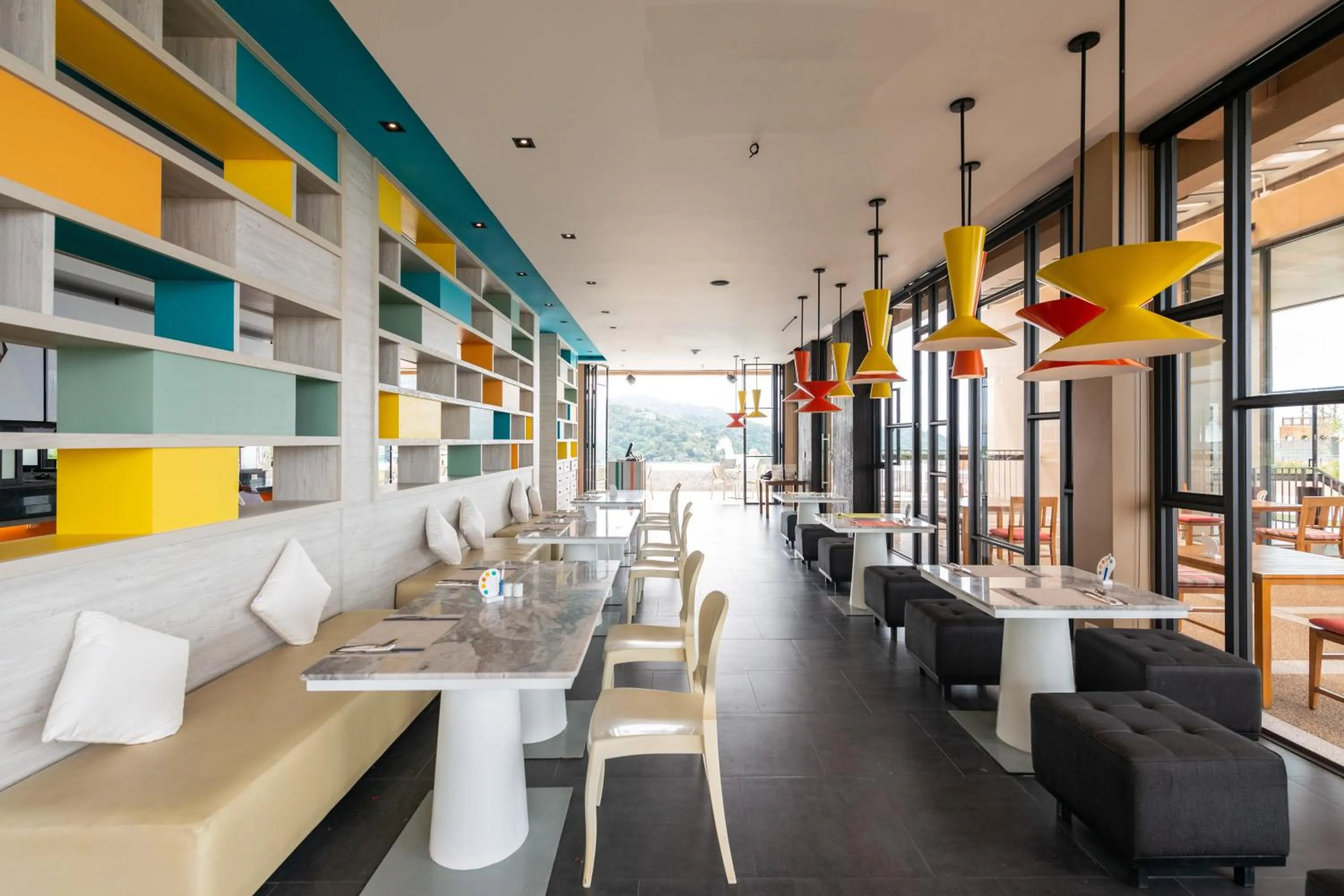 Restaurant/Places to Eat in The Sea Galleri by Katathani