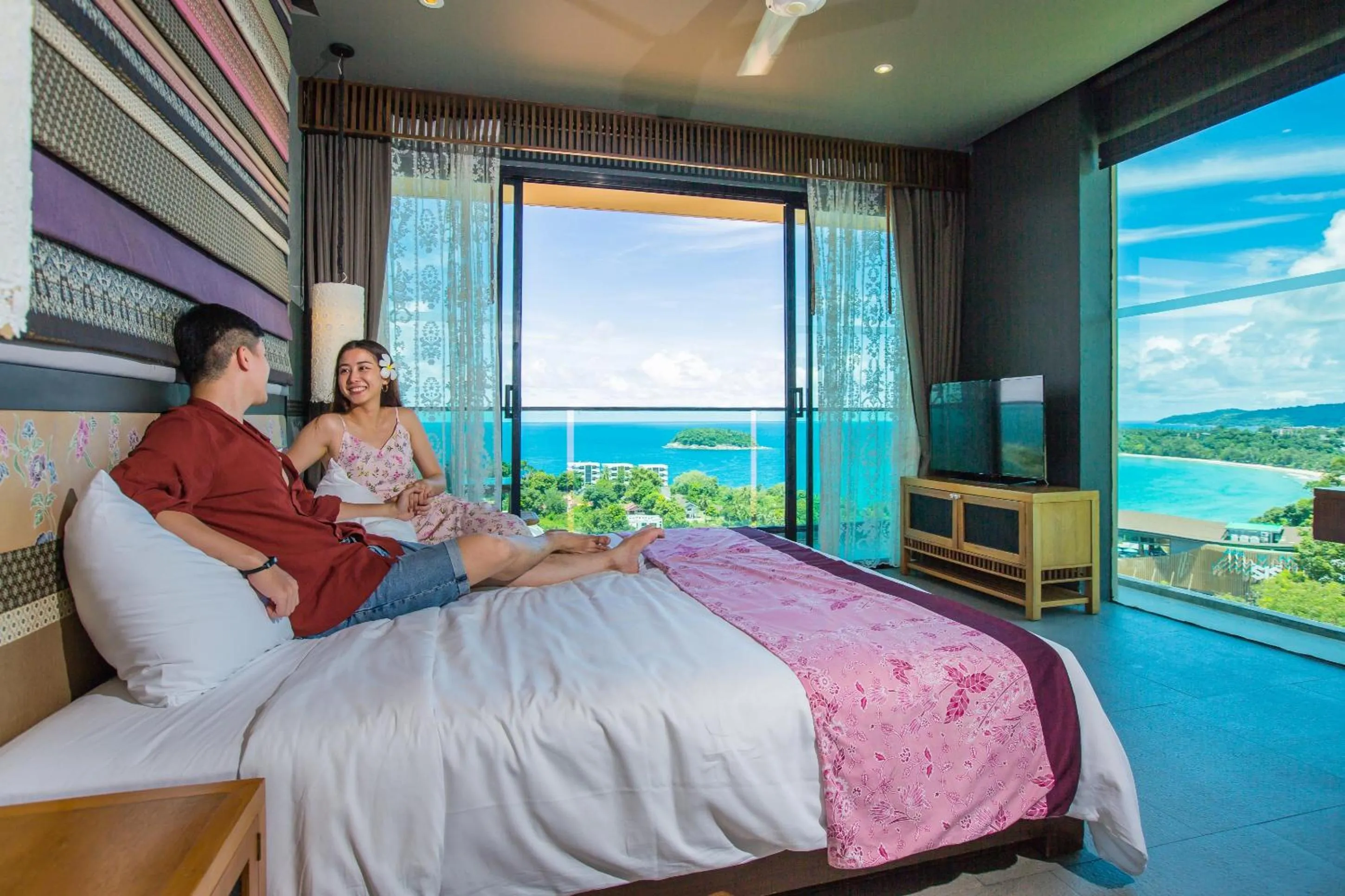 Bed in The Sea Galleri by Katathani