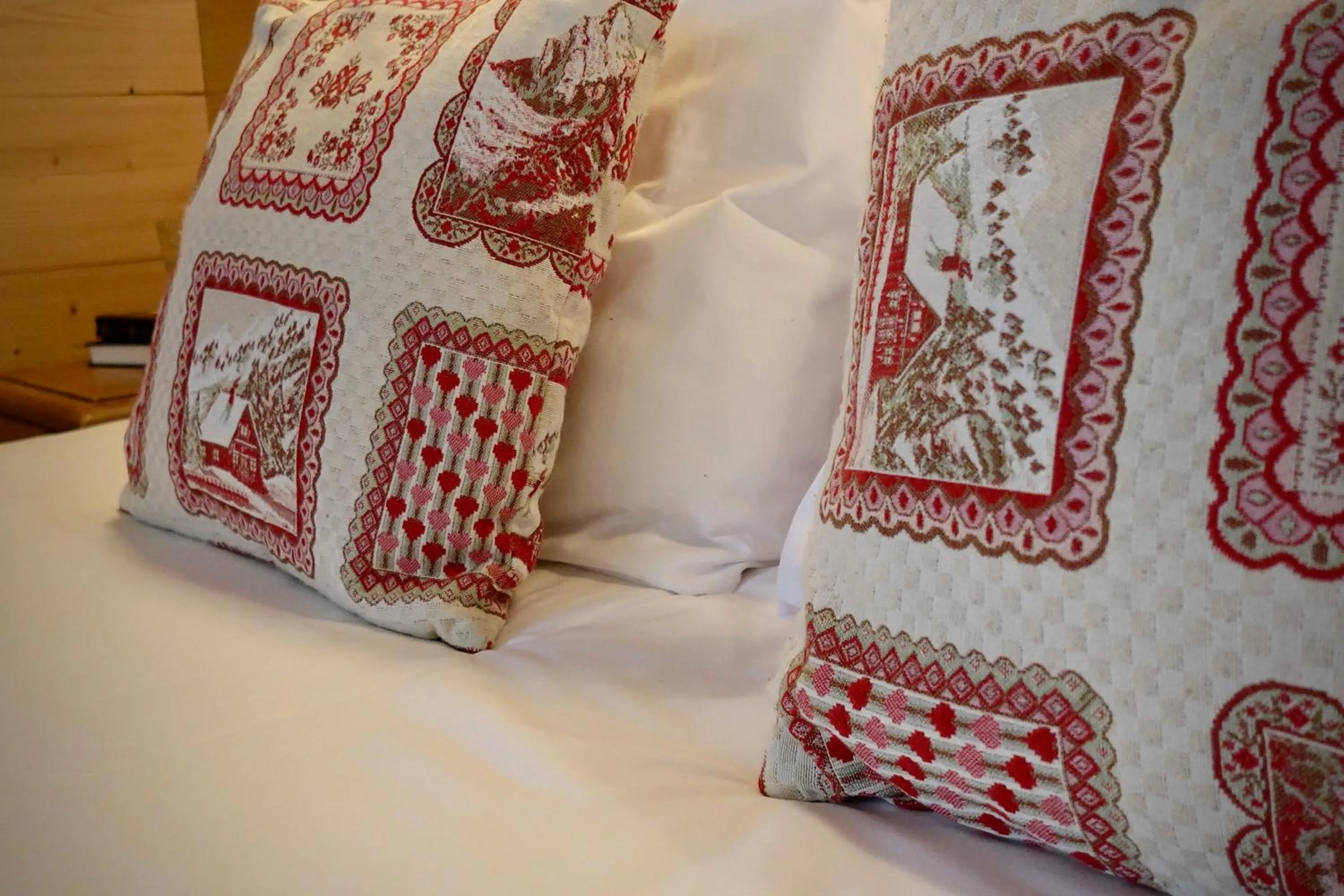 Bed in Hotel La Crémaillère