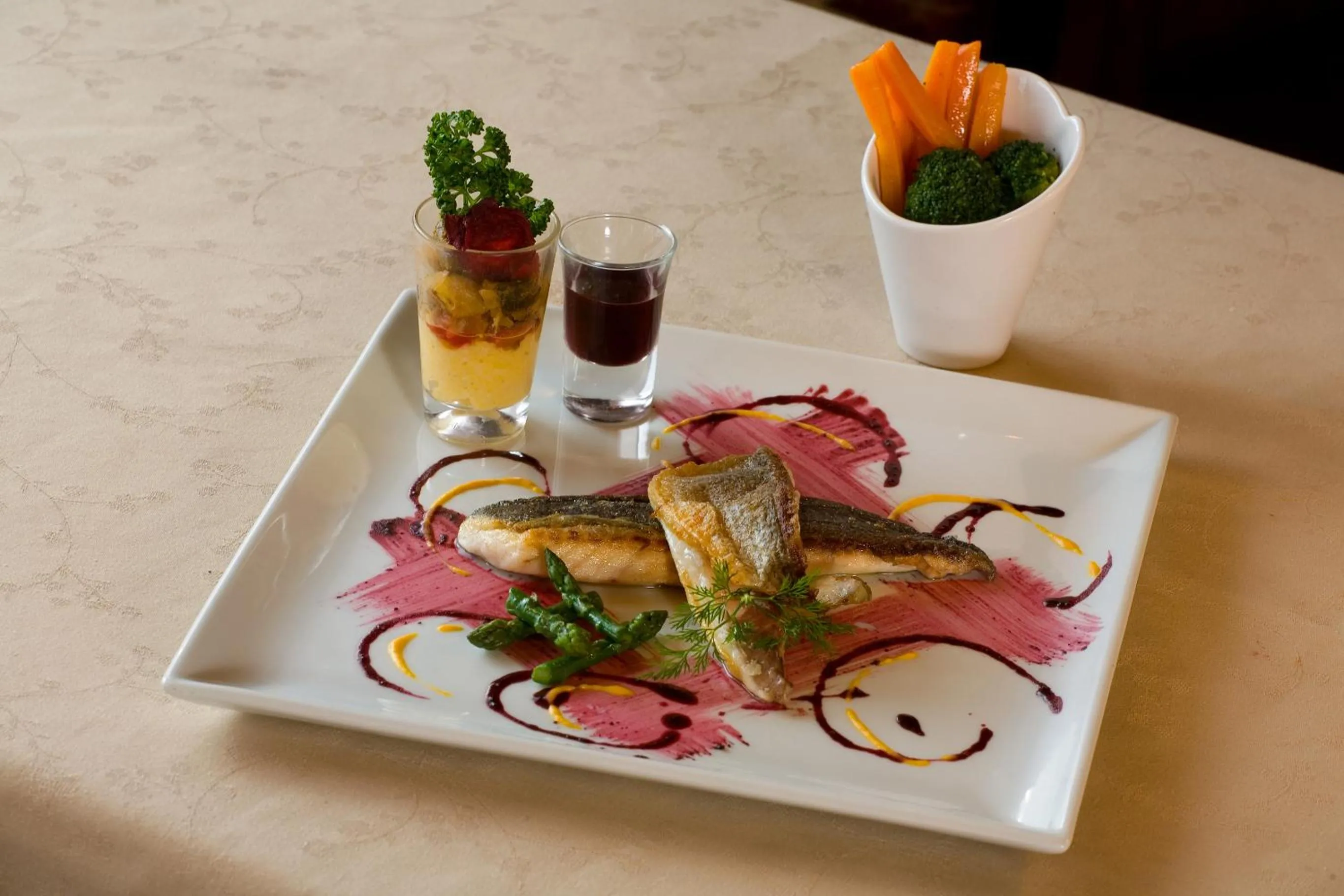 Restaurant/places to eat in Hotel La Crémaillère