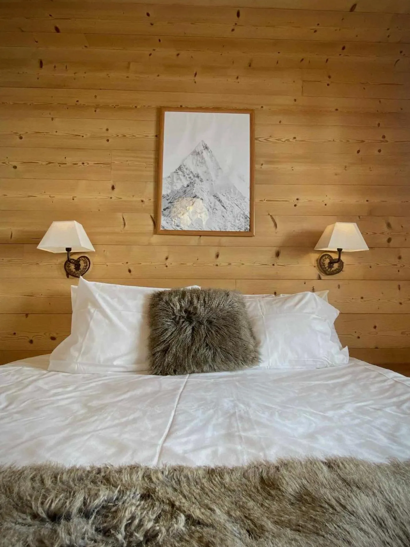 Bed in Hotel La Crémaillère