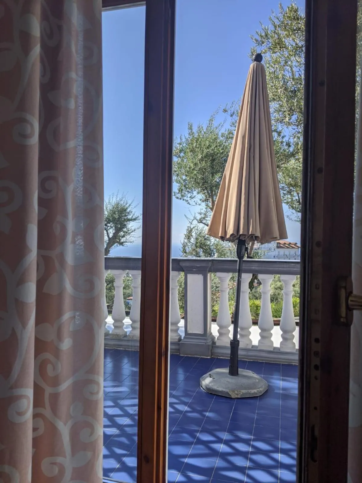 Property building in Villa Giovanna