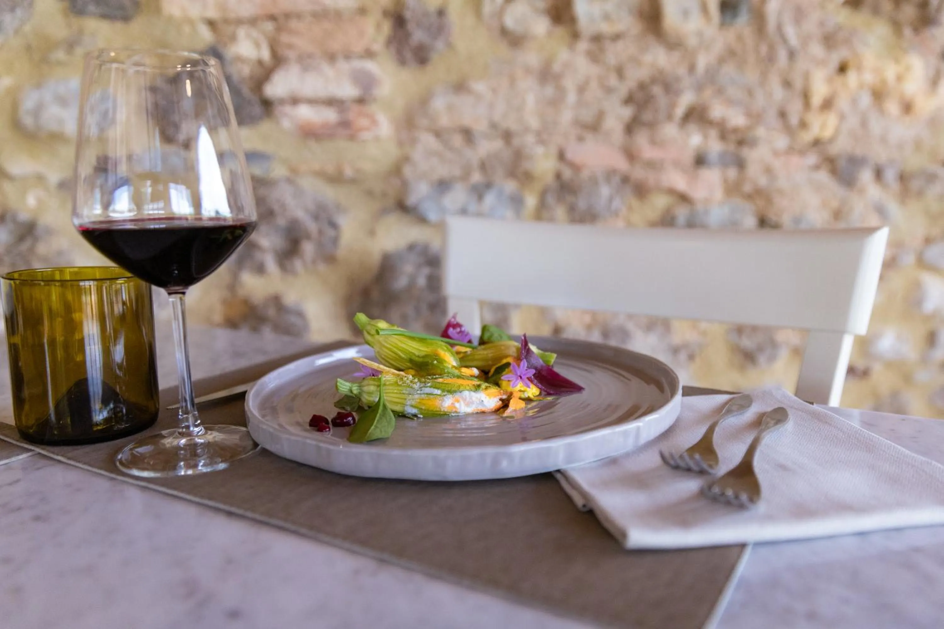 Restaurant/places to eat in Locanda dell'Aioncino