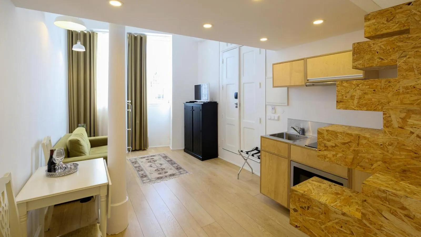 Kitchen or kitchenette in Bemyguest - Loft Guest House Jardim das Mães Charming