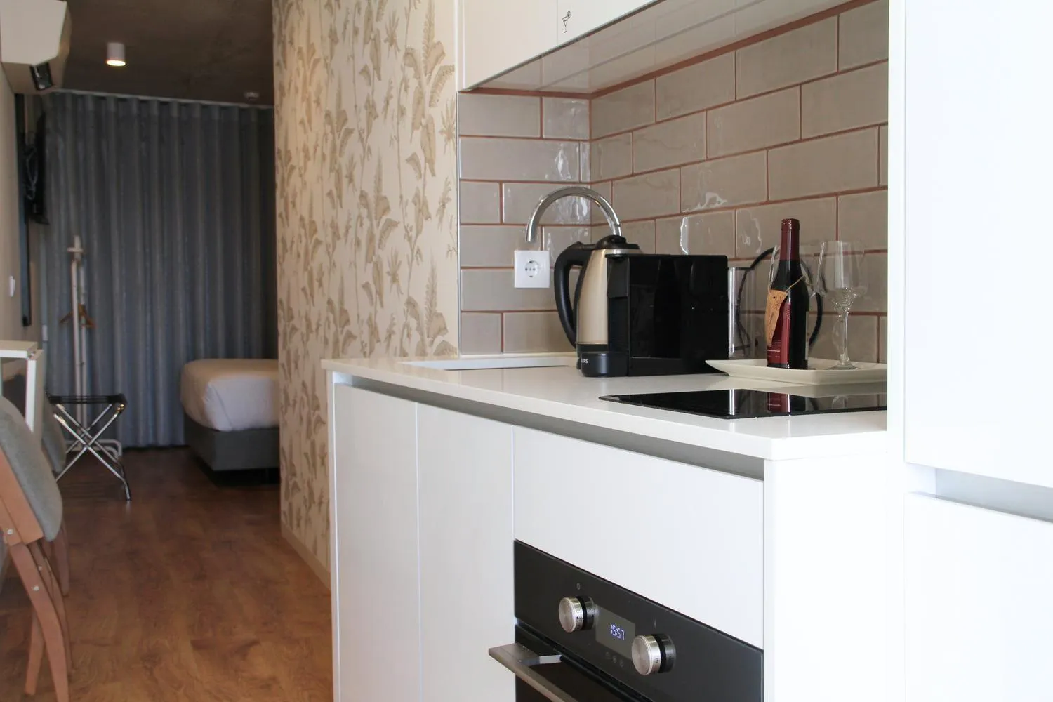 Kitchen or kitchenette in Bemyguest - Loft Guest House Jardim das Mães Charming