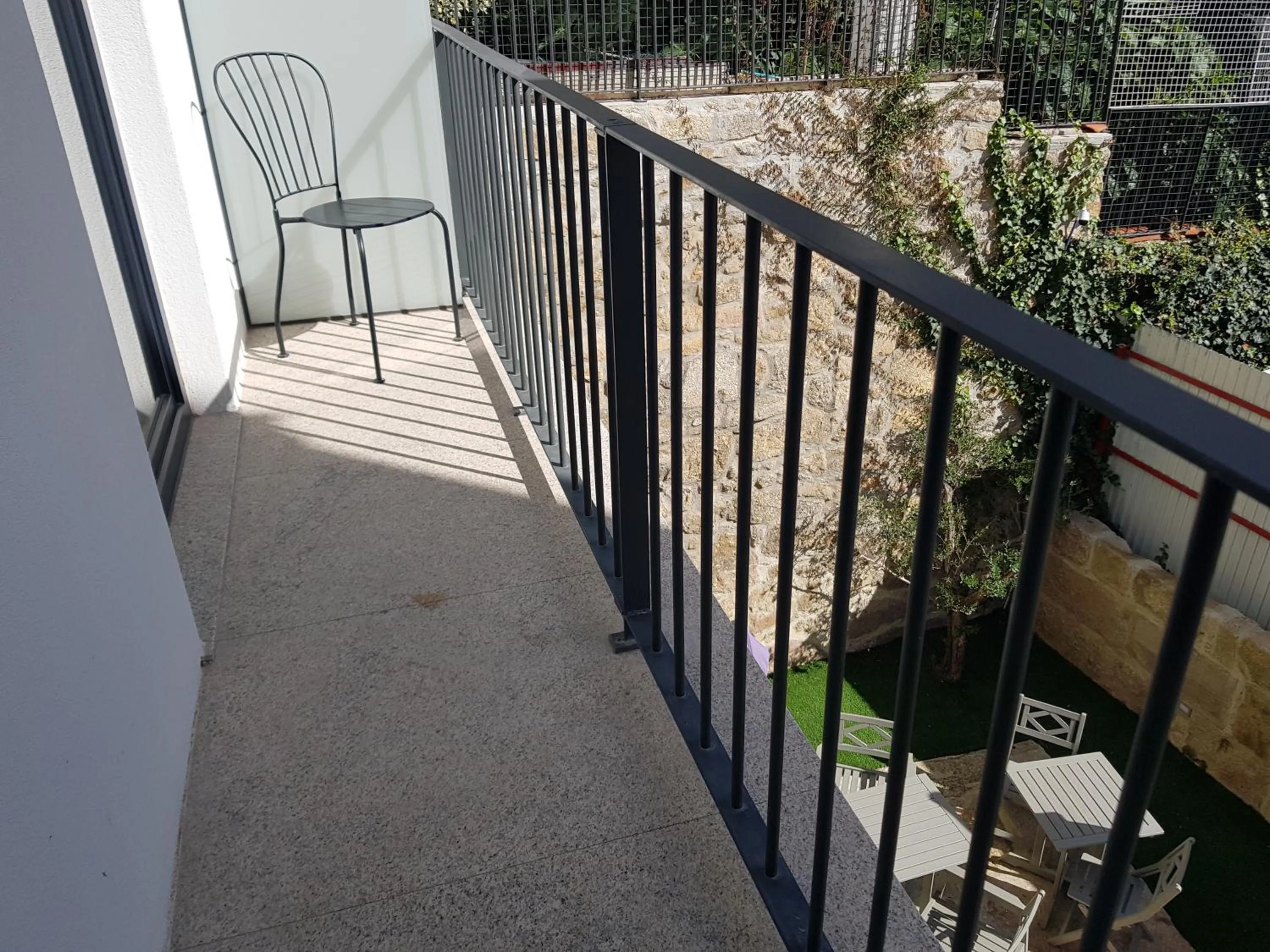 Balcony/Terrace in Bemyguest - Loft Guest House Jardim das Mães Charming