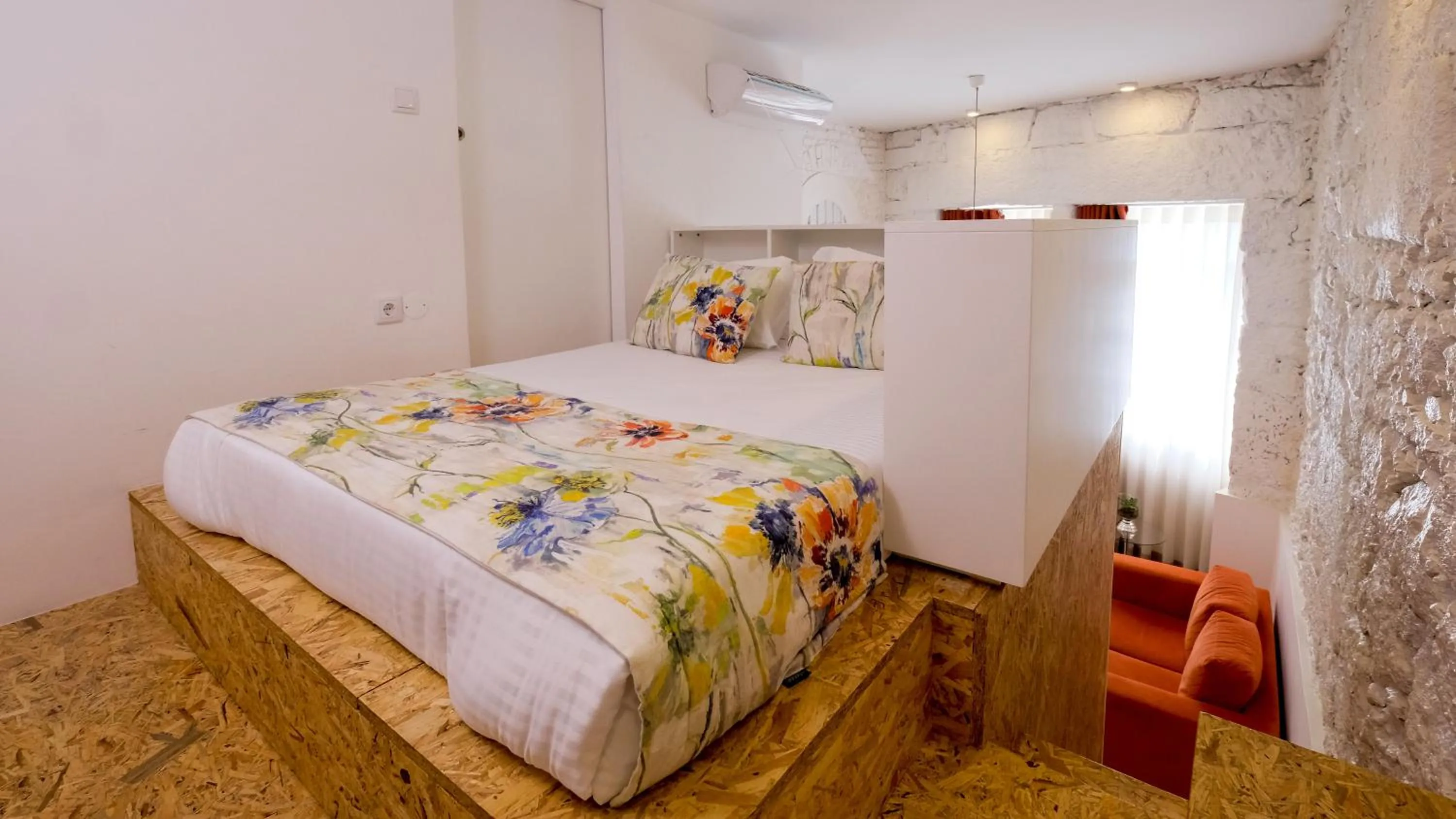 Bed in Bemyguest - Loft Guest House Jardim das Mães Charming