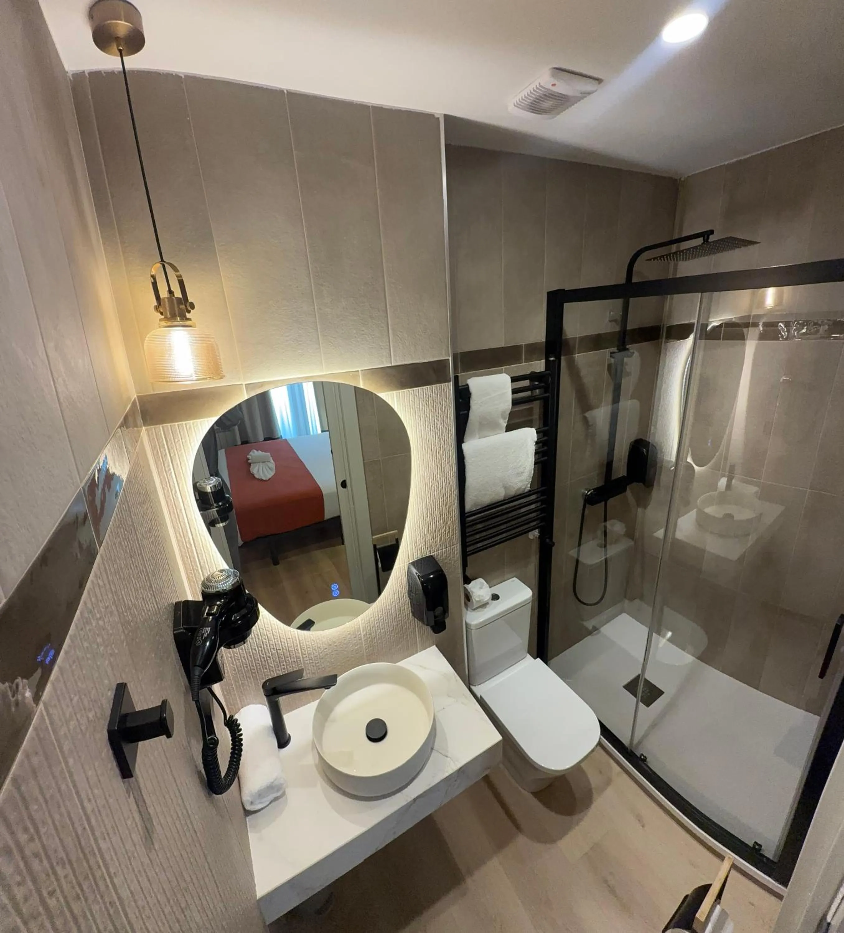 Bathroom in Hostal Sol Square Madrid