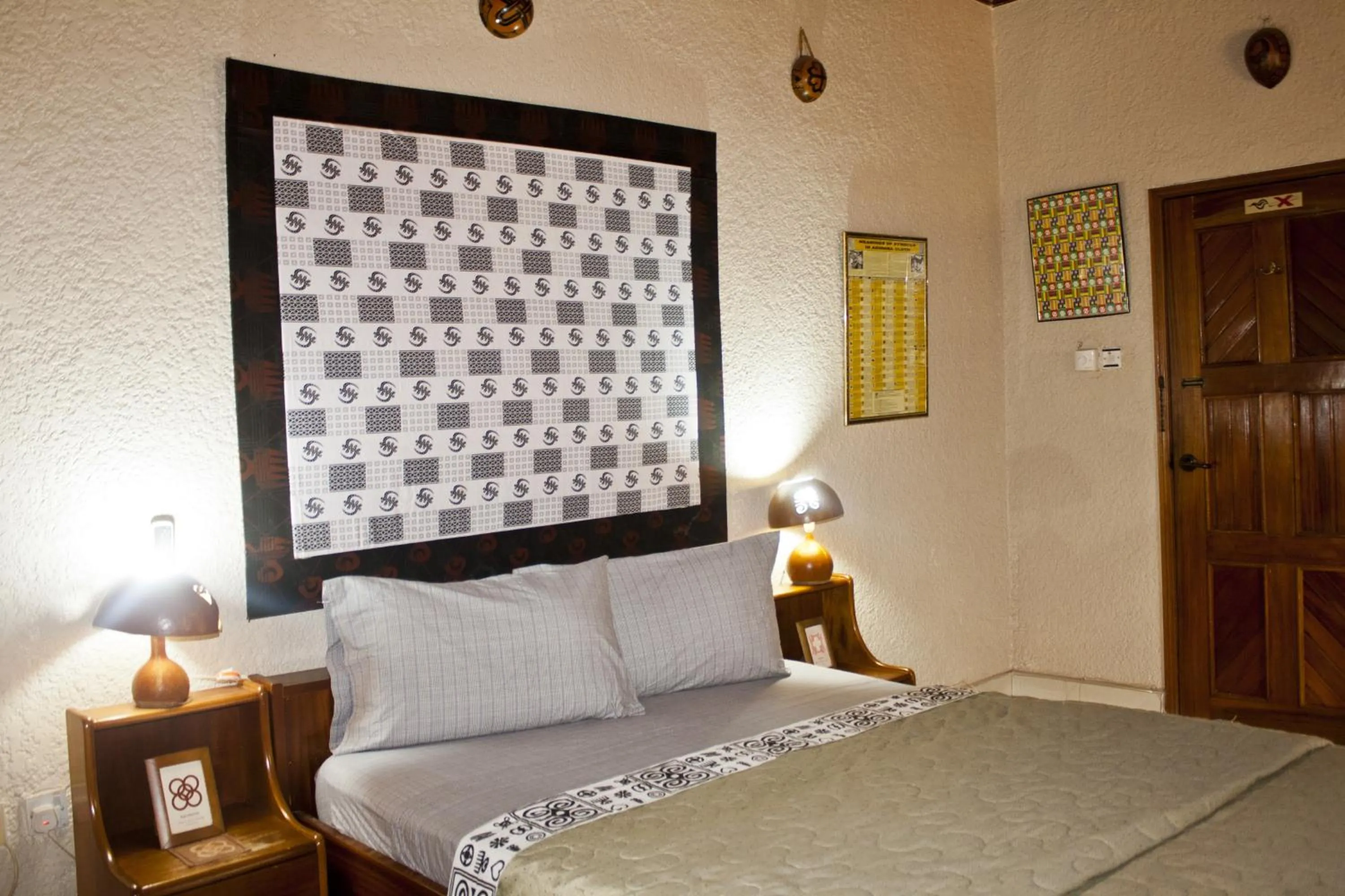 Bed in Four Villages Inn