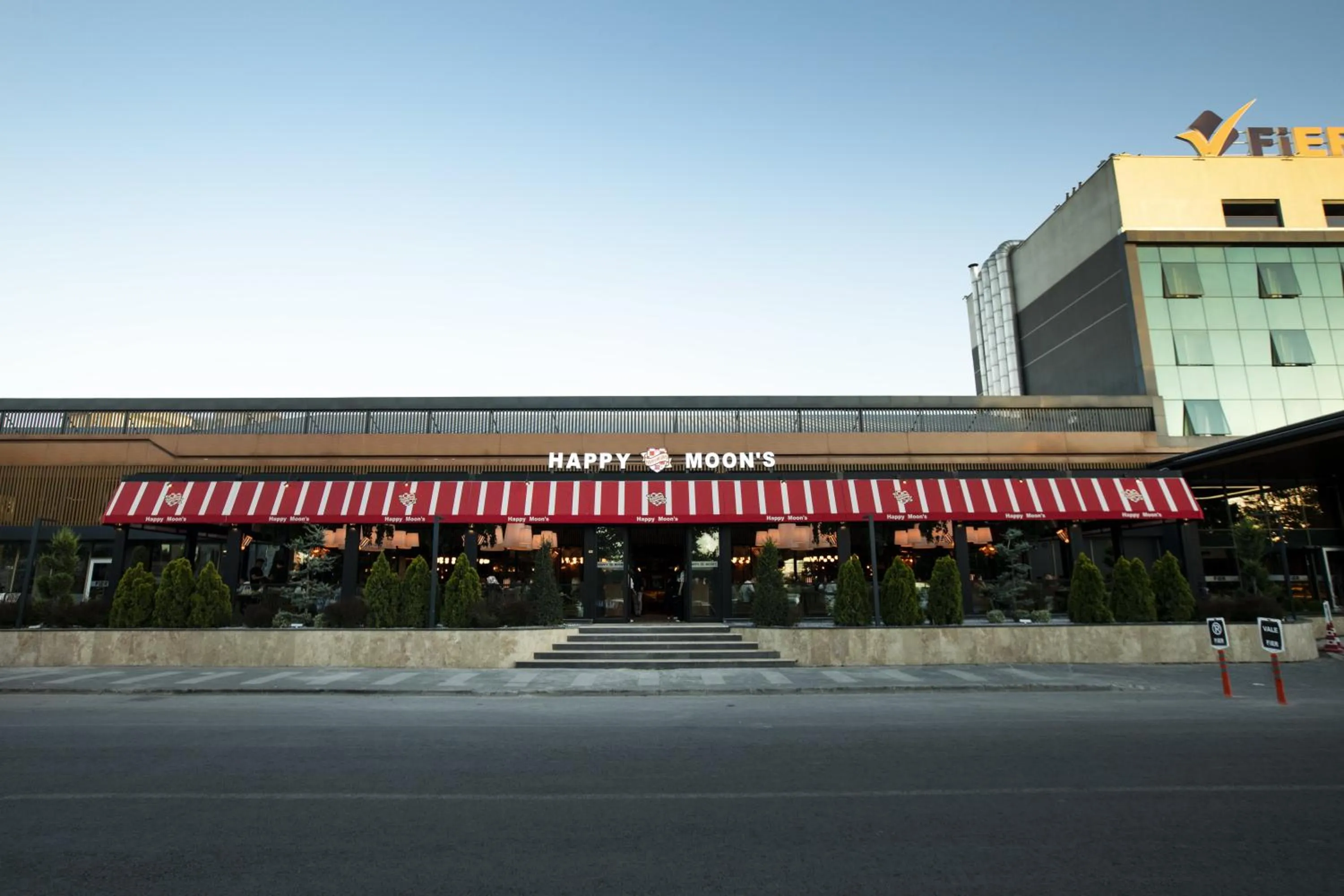 Property building in Fier Life Center