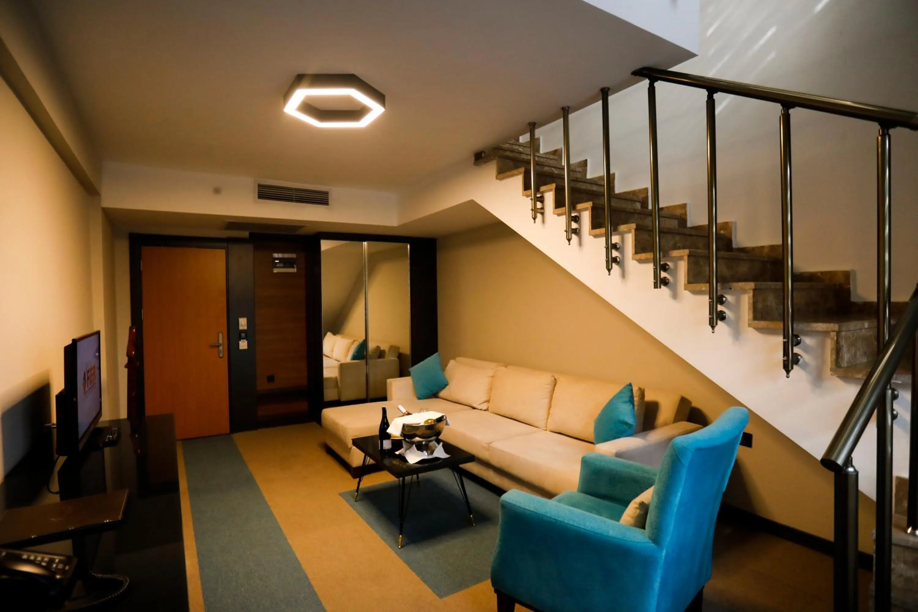 Communal lounge/ TV room in Fier Life Center