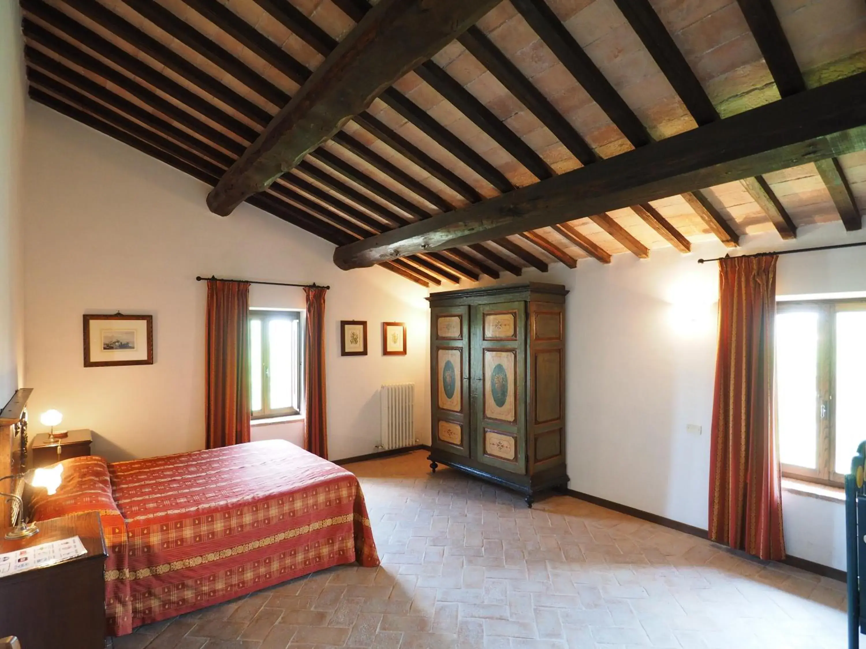 Family Room with Bathroom in Agriturismo Piano Grande Family Room with Bathroom in Agriturismo Piano Grande