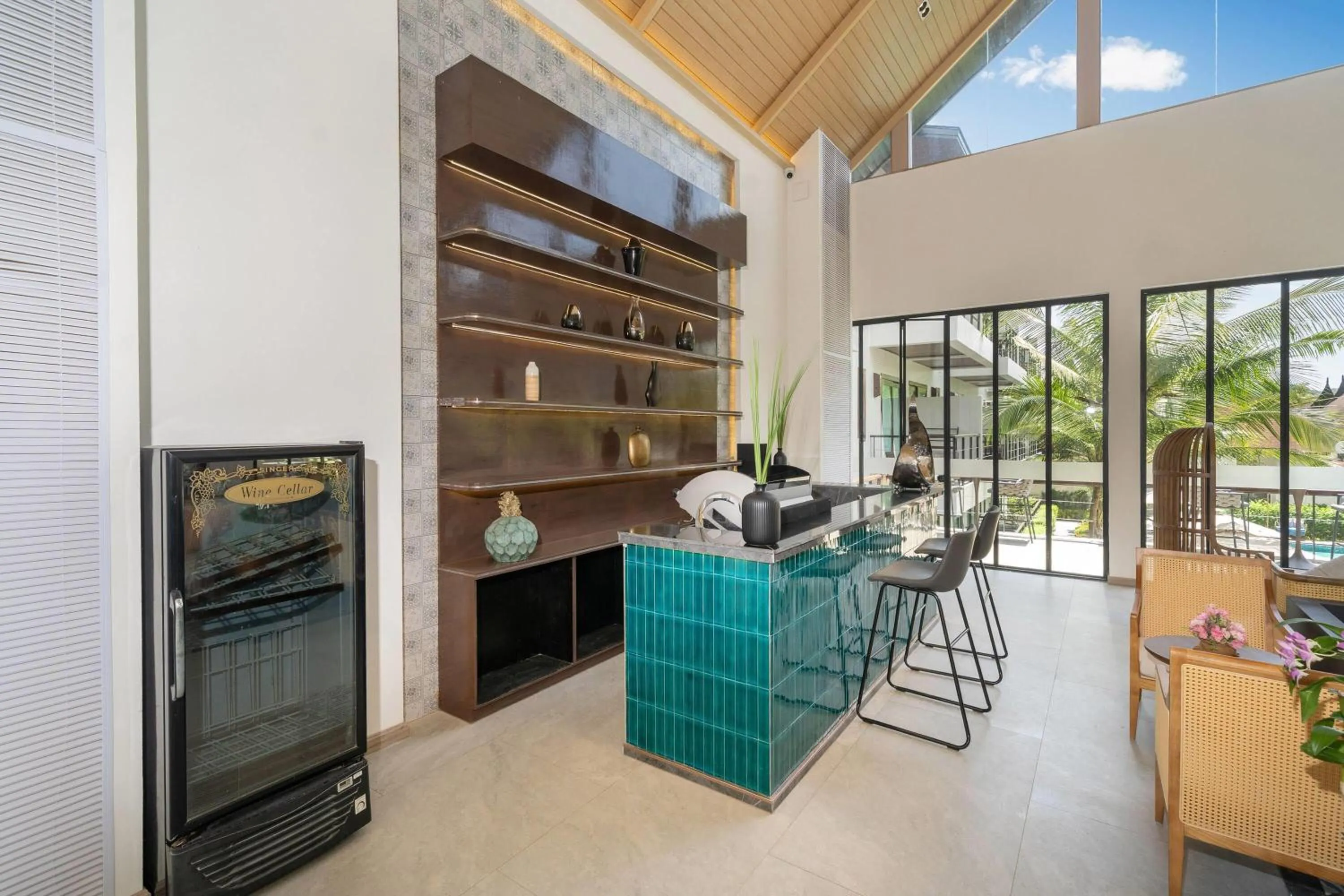 Lobby or reception in Howard Johnson by Wyndham Phuket Naiyang