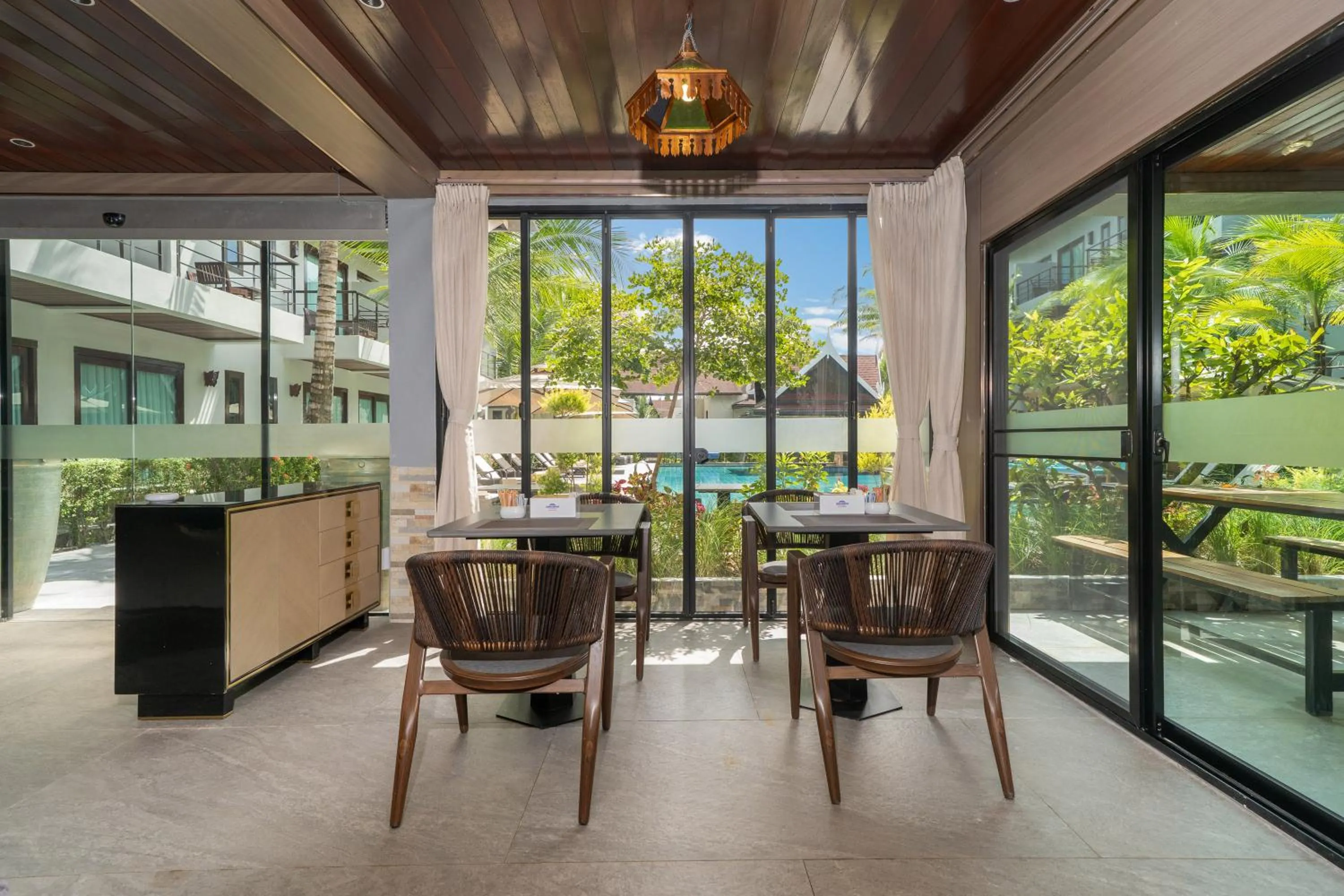 Pool view in Howard Johnson by Wyndham Phuket Naiyang