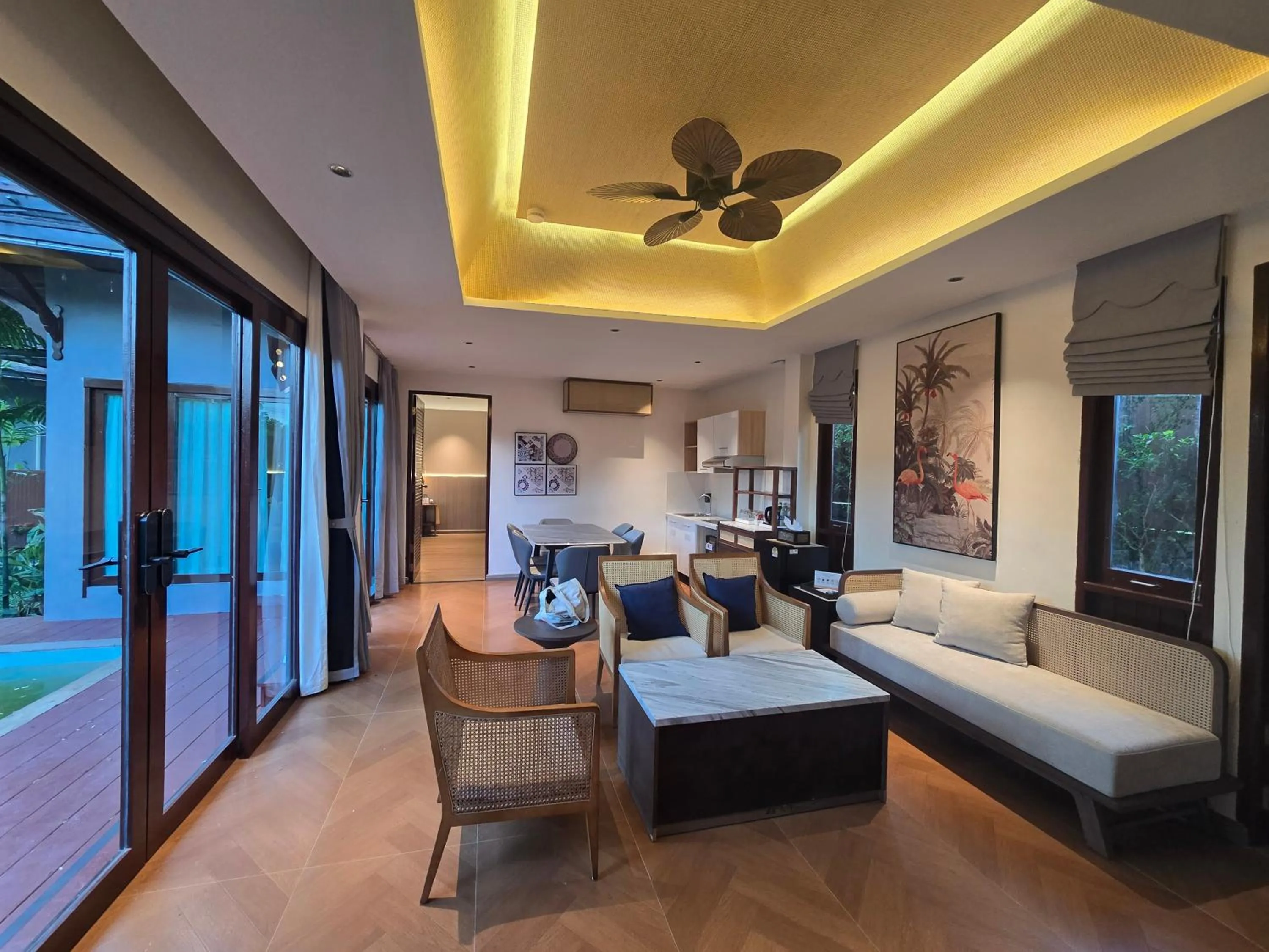 Bed in Howard Johnson by Wyndham Phuket Naiyang