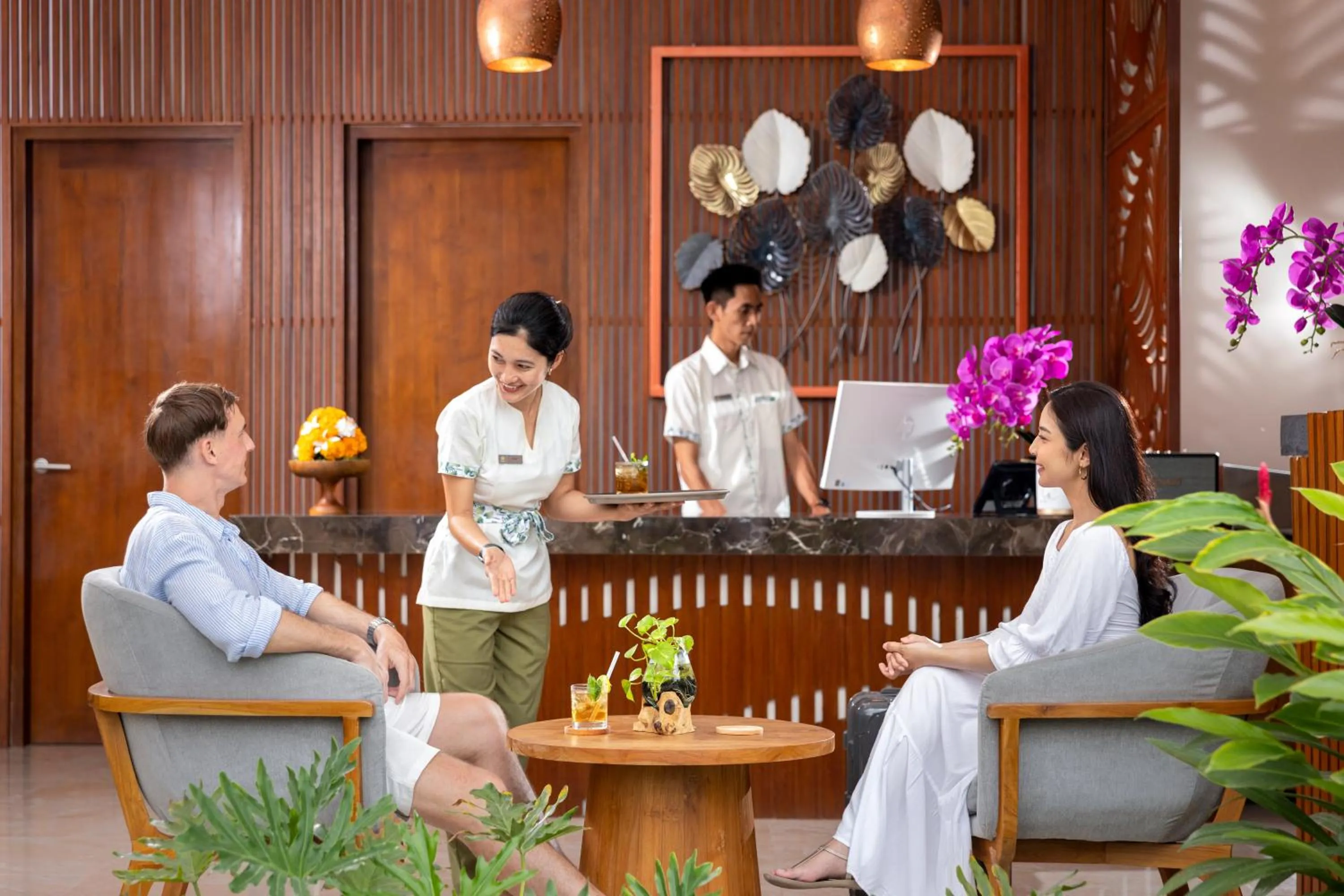 Lobby or reception in La Tropica Canggu Bali By Kanaya Hospitality