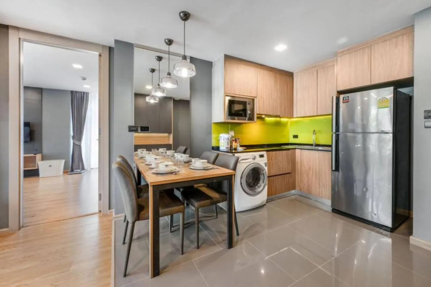 Kitchen or kitchenette in Alcove 53