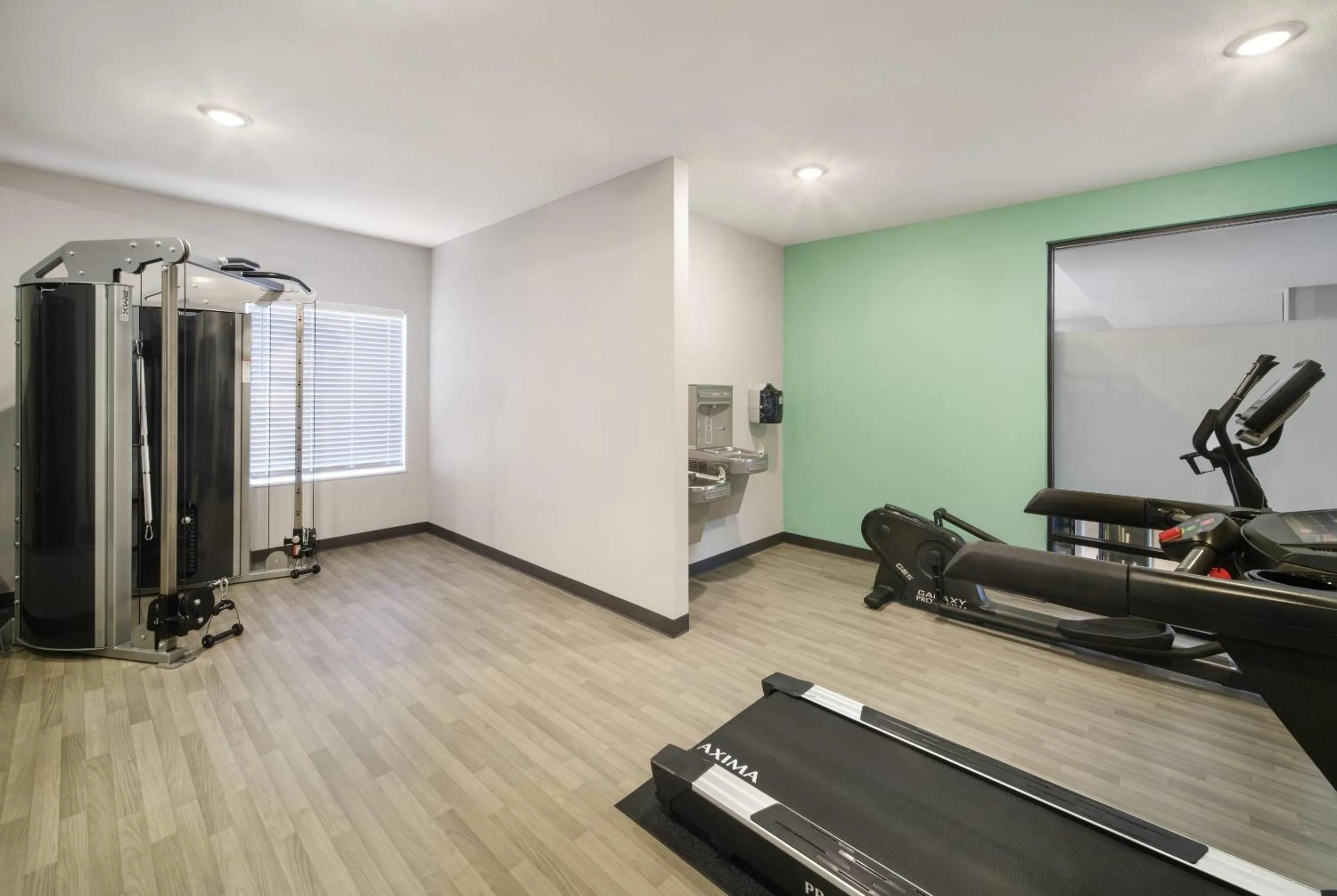 Fitness centre/facilities in ECHO Suites Extended Stay by Wyndham Houston Pasadena Fwy Pl