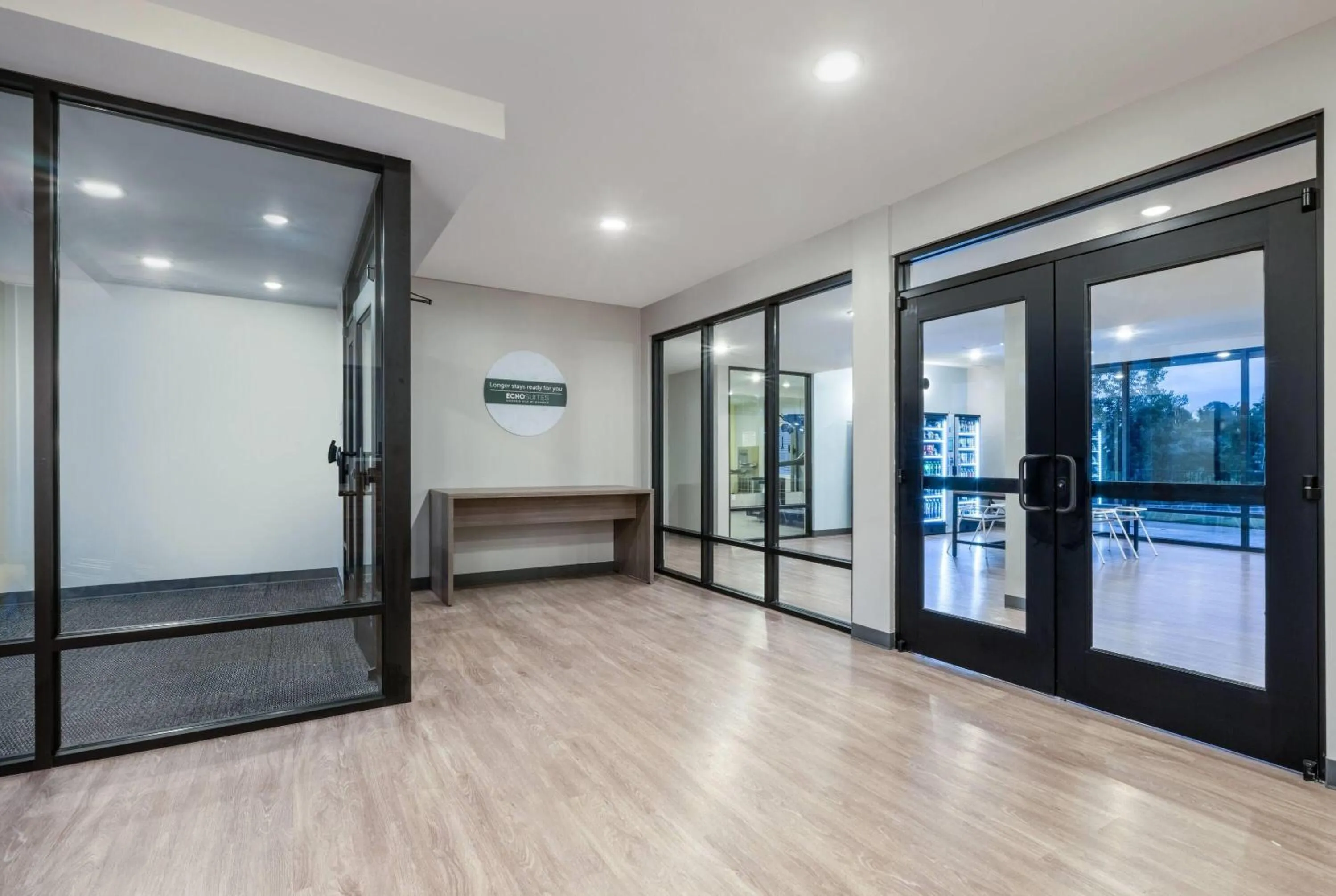 Lobby or reception in ECHO Suites Extended Stay by Wyndham Houston Pasadena Fwy Pl