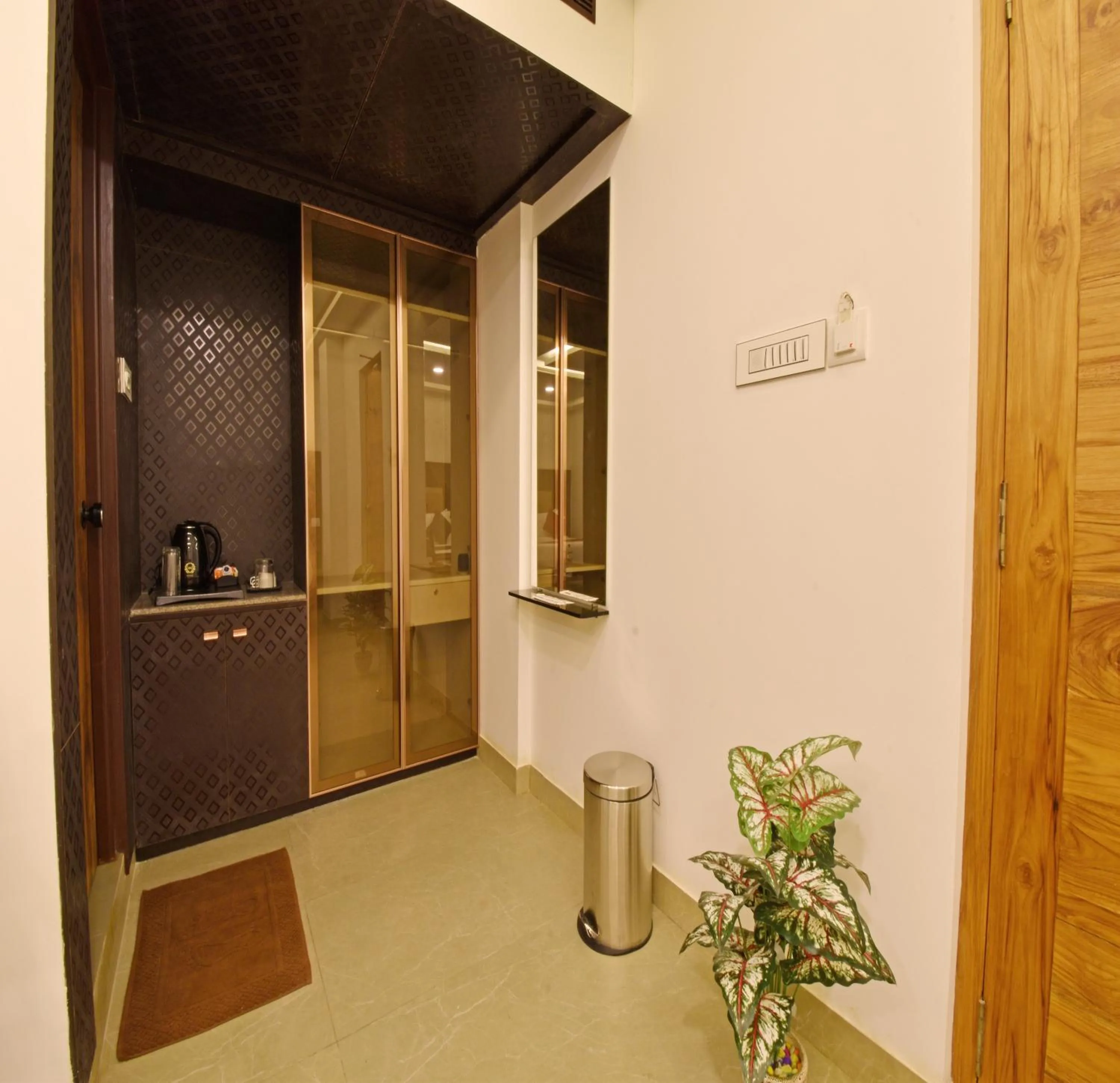 wardrobe in A K G Hotel