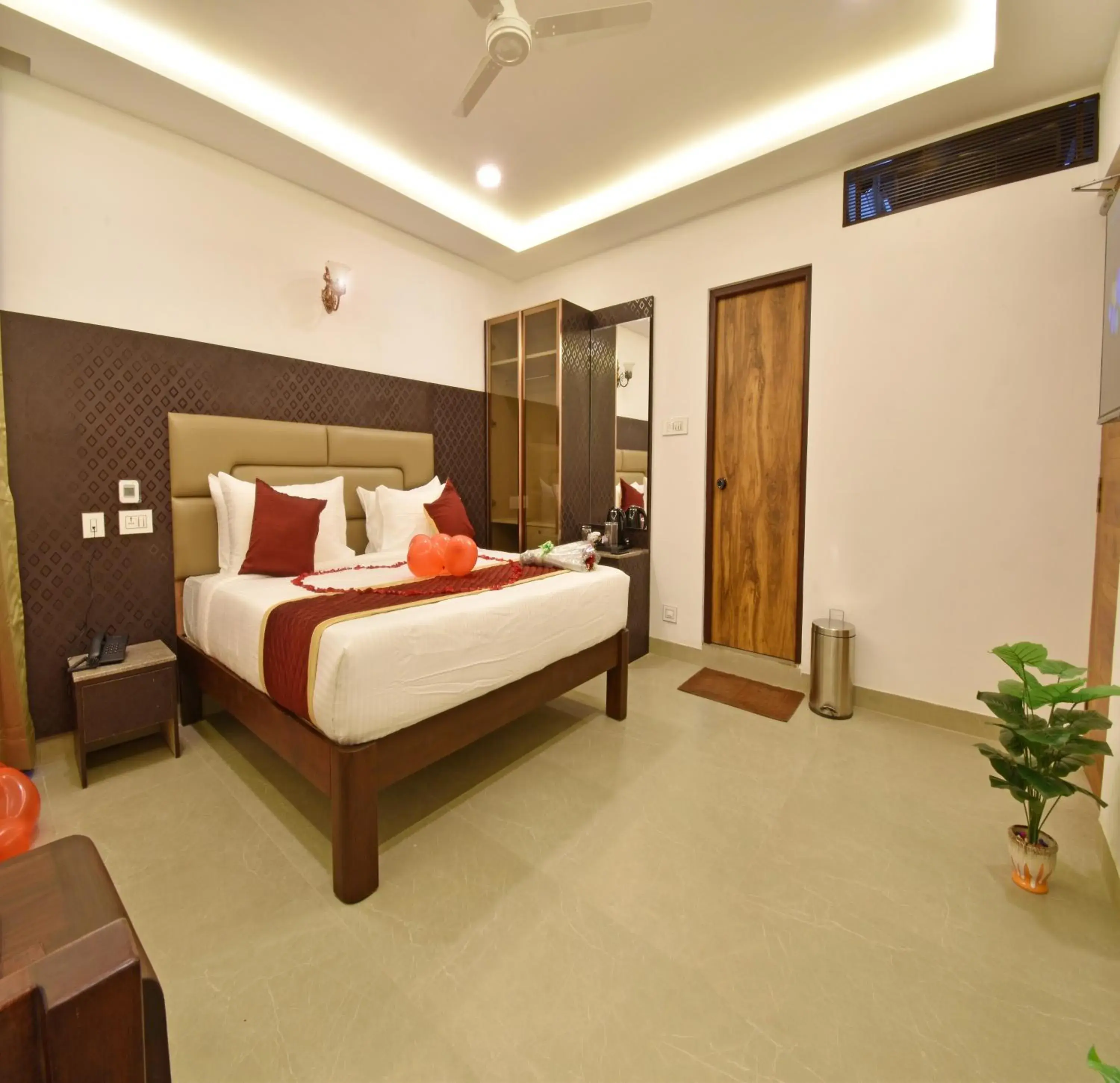 Deluxe Suite in A K G Hotel Deluxe Suite in A K G Hotel