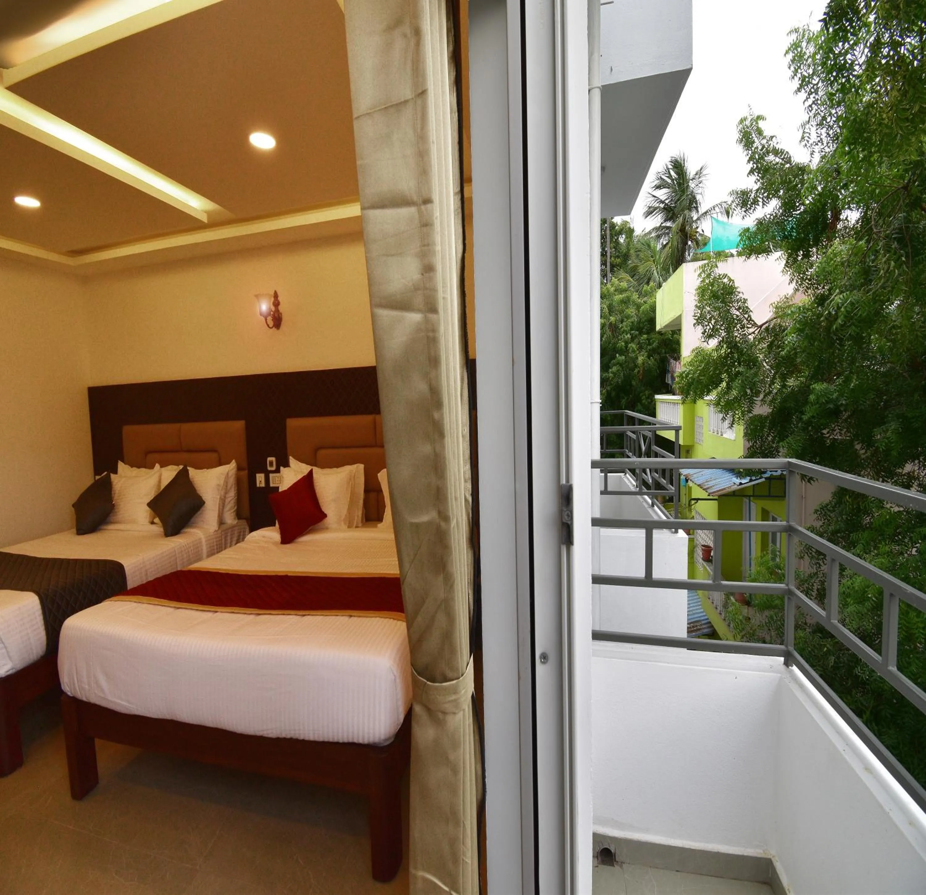 Balcony/Terrace, Bed in A K G Hotel