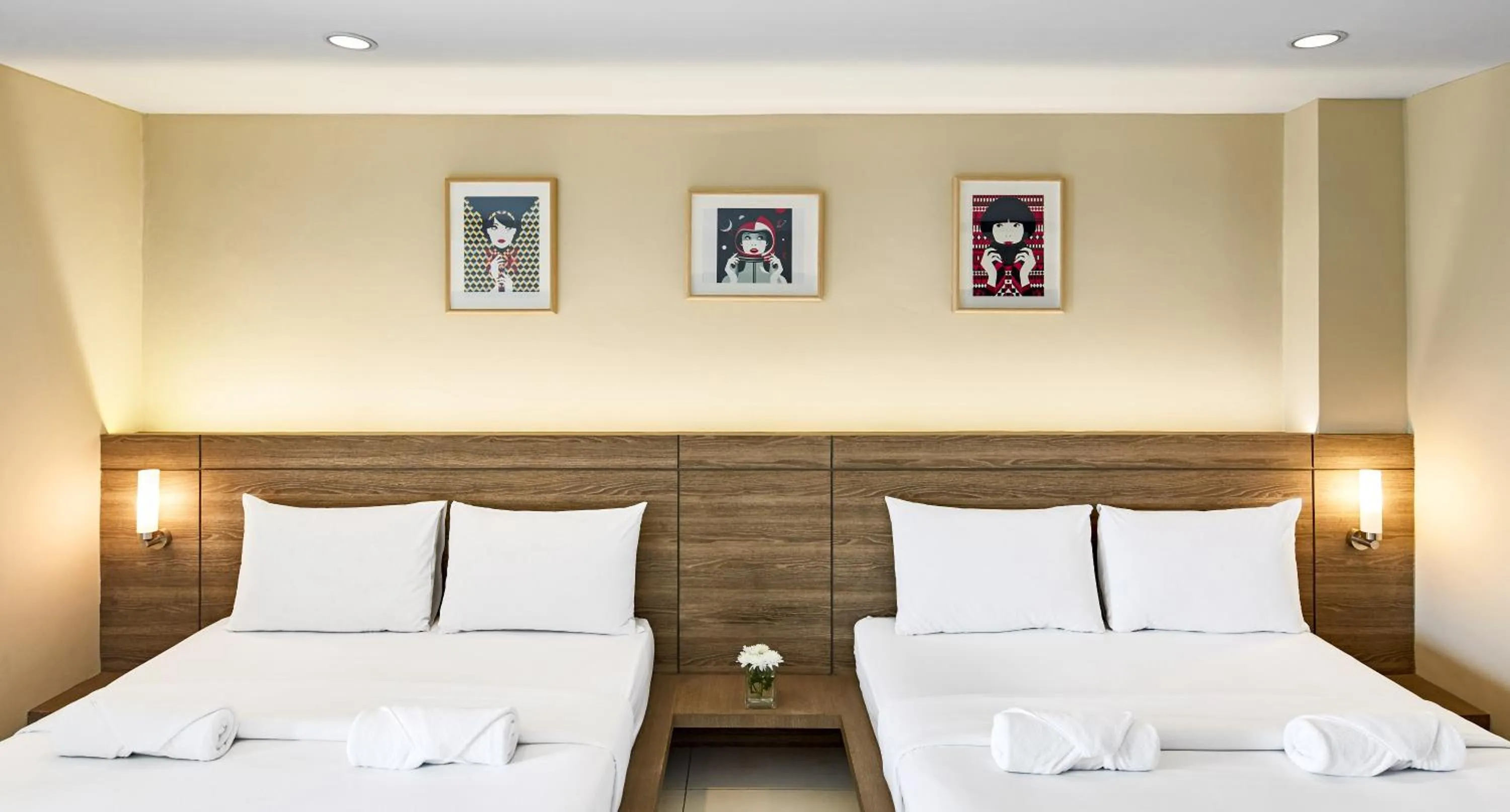 Photo of the whole room, Bed in Diamond Residence Ratchada