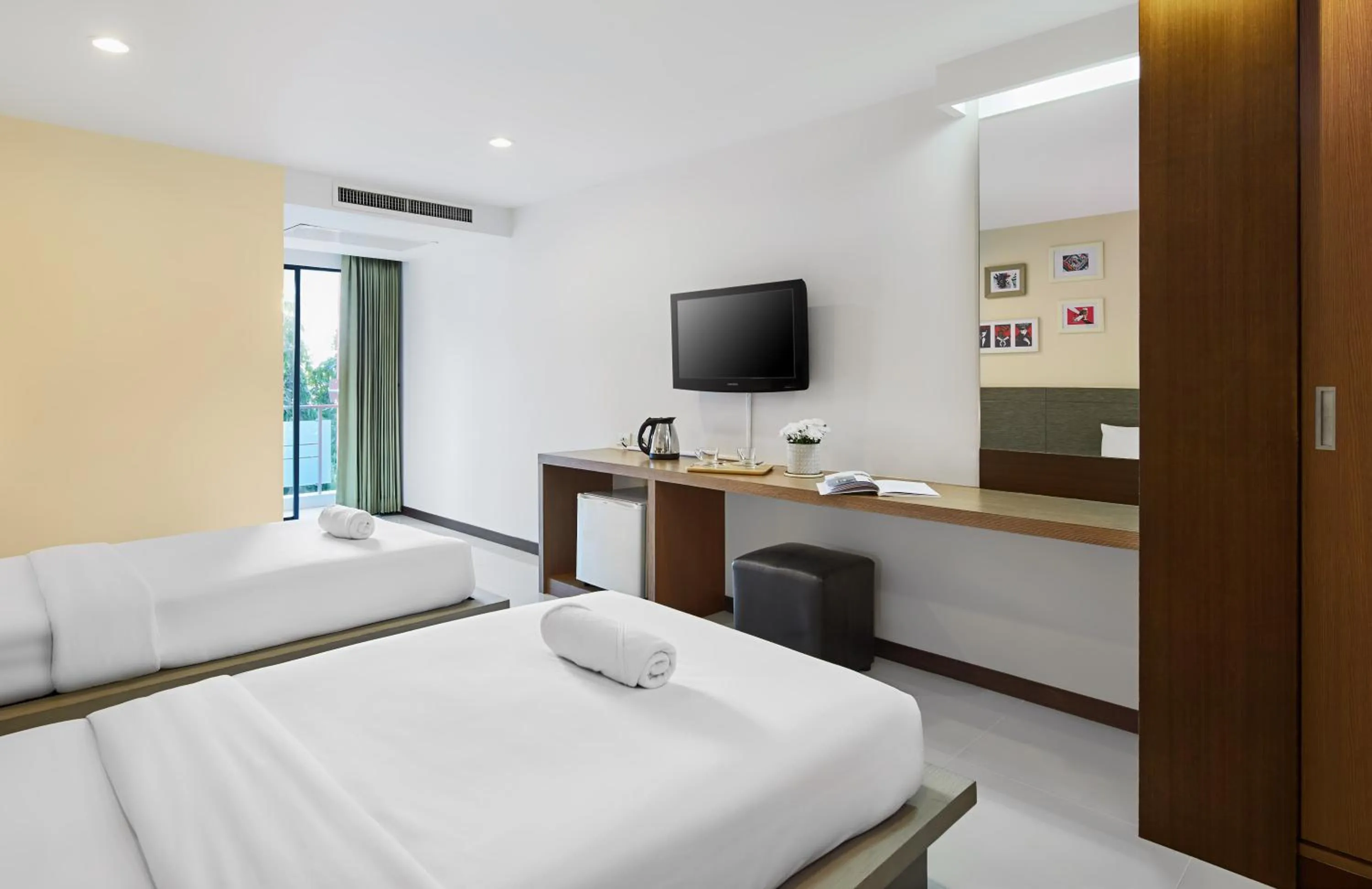 Photo of the whole room, Bed in Diamond Residence Ratchada