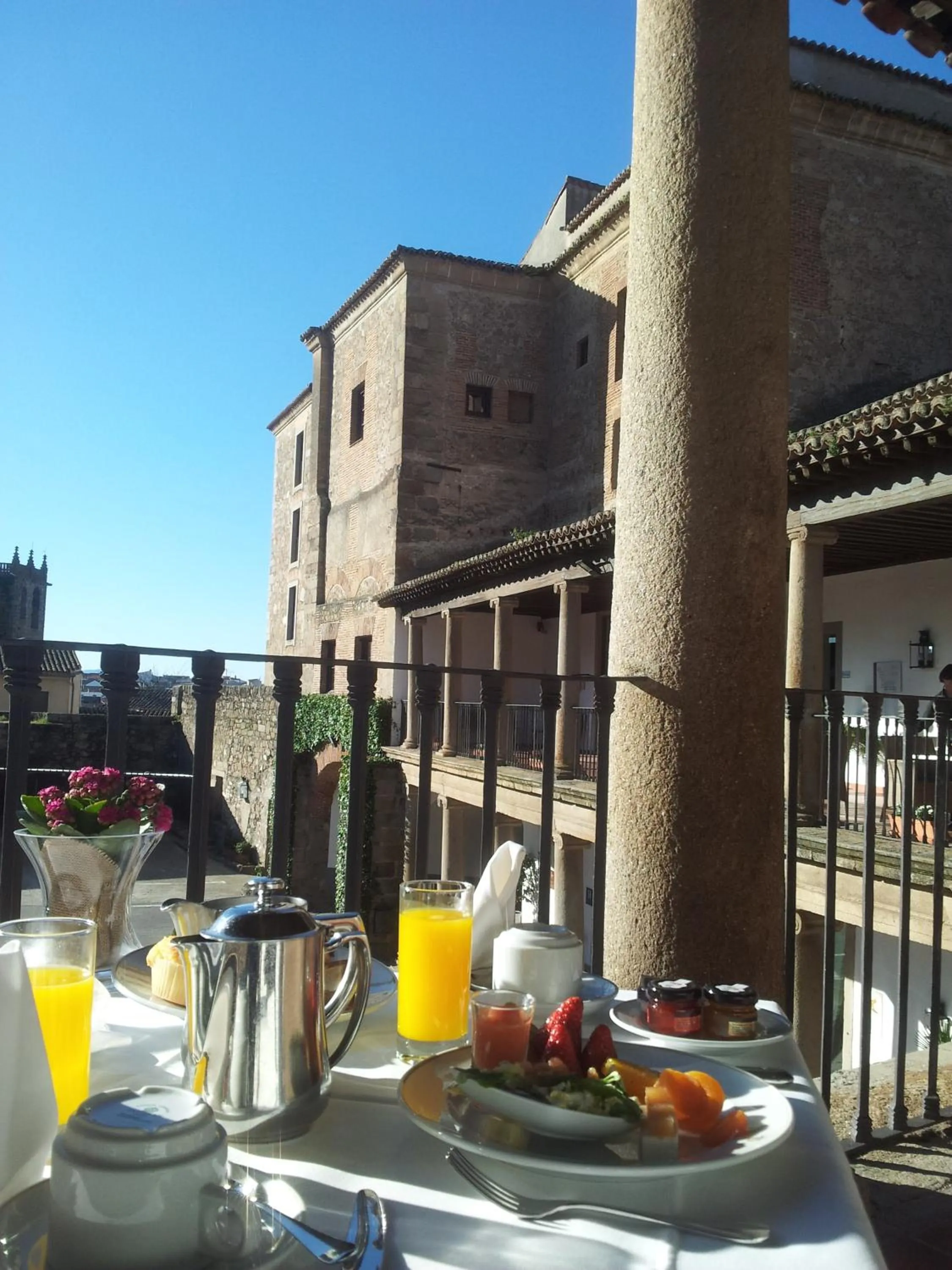 Restaurant/places to eat in Parador de Oropesa