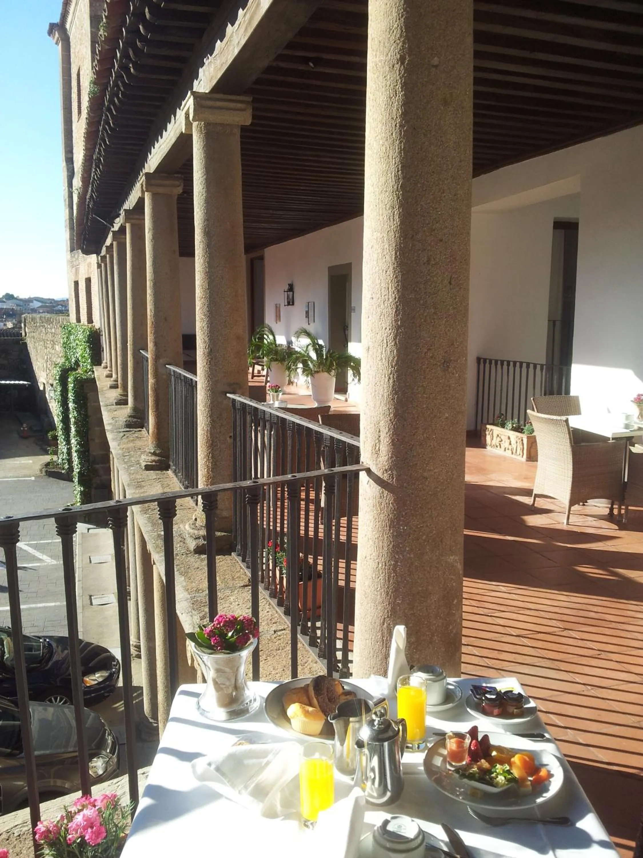 Restaurant/places to eat in Parador de Oropesa