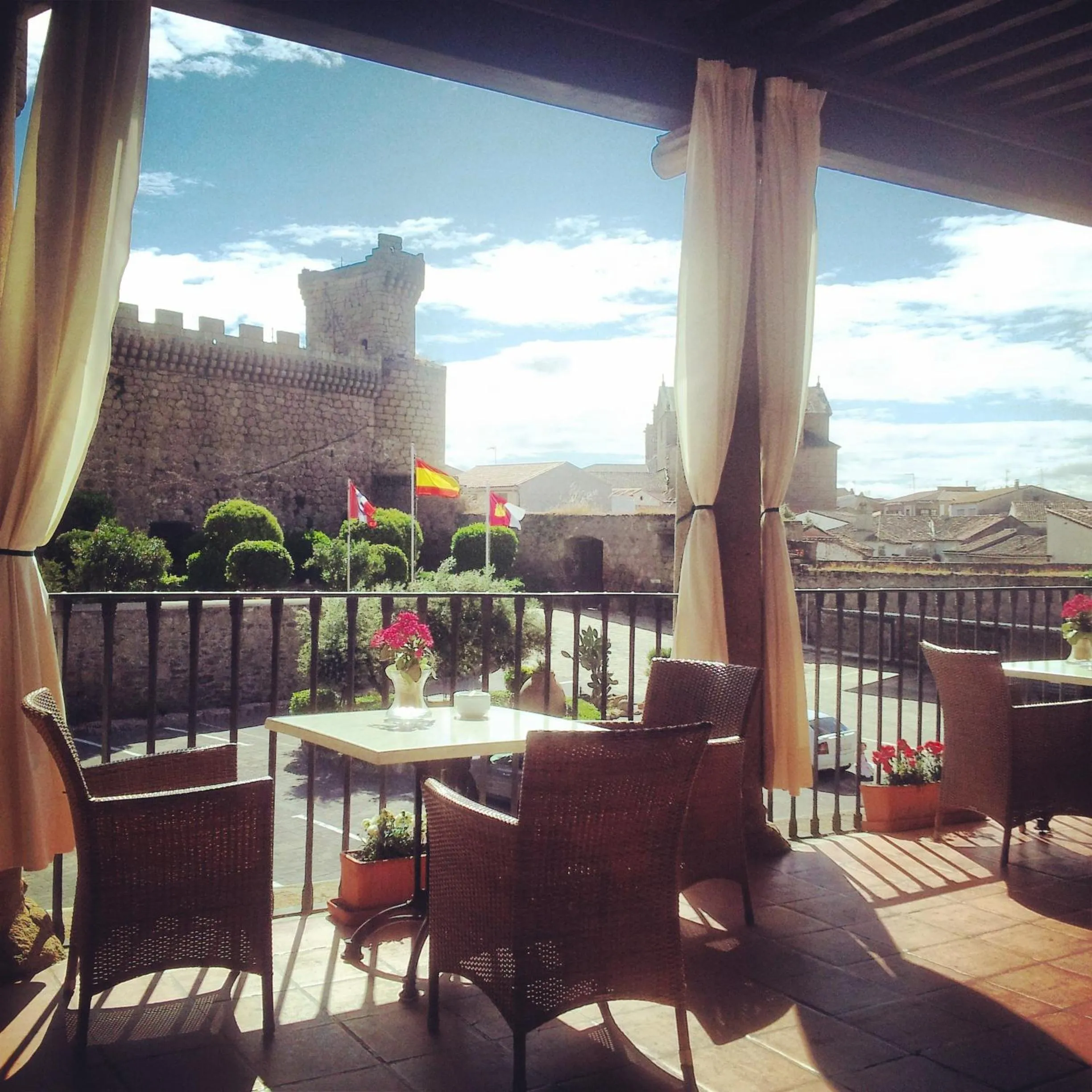 Restaurant/places to eat in Parador de Oropesa