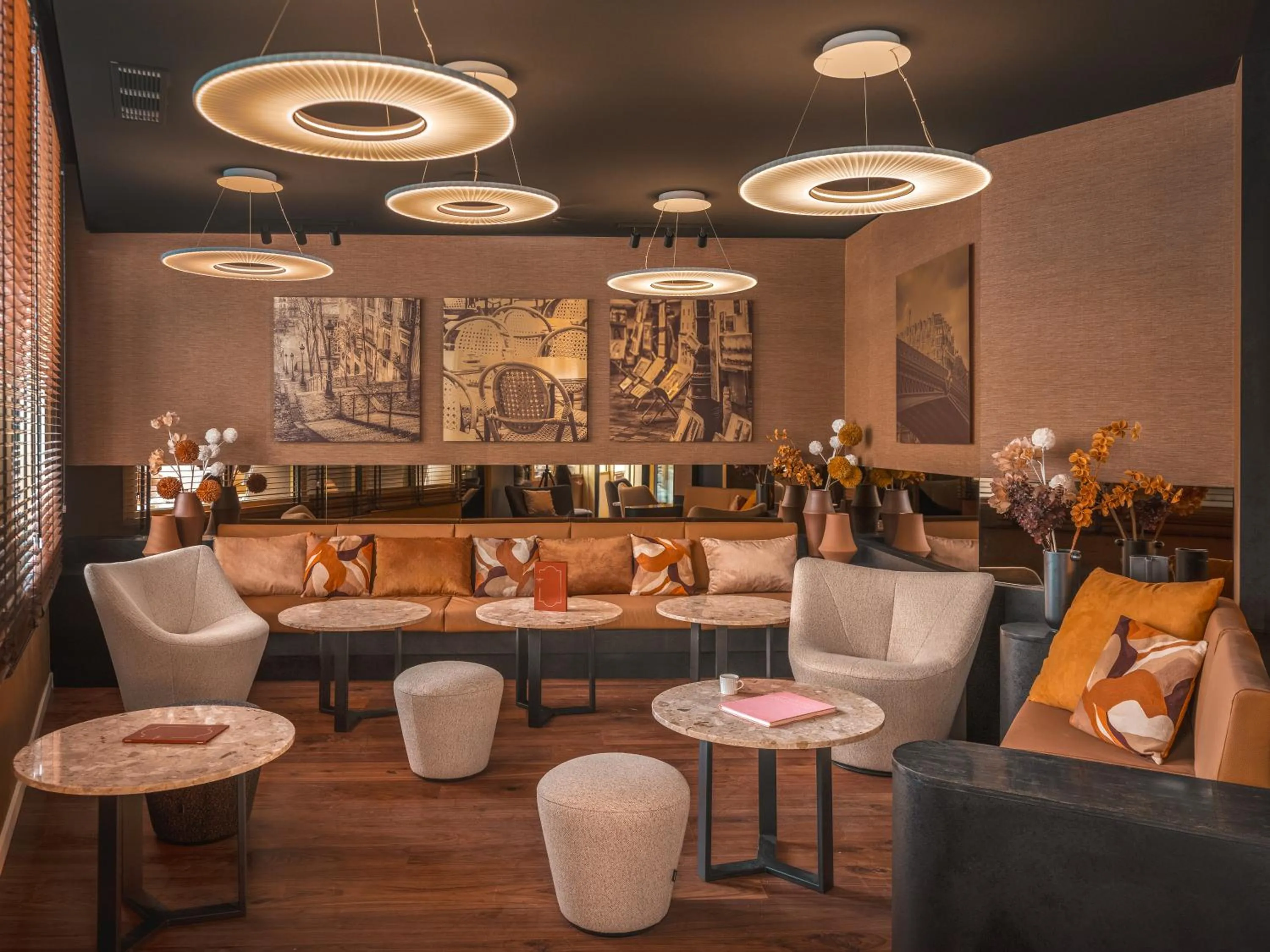 Lobby or reception in Hôtel Barnett Paris