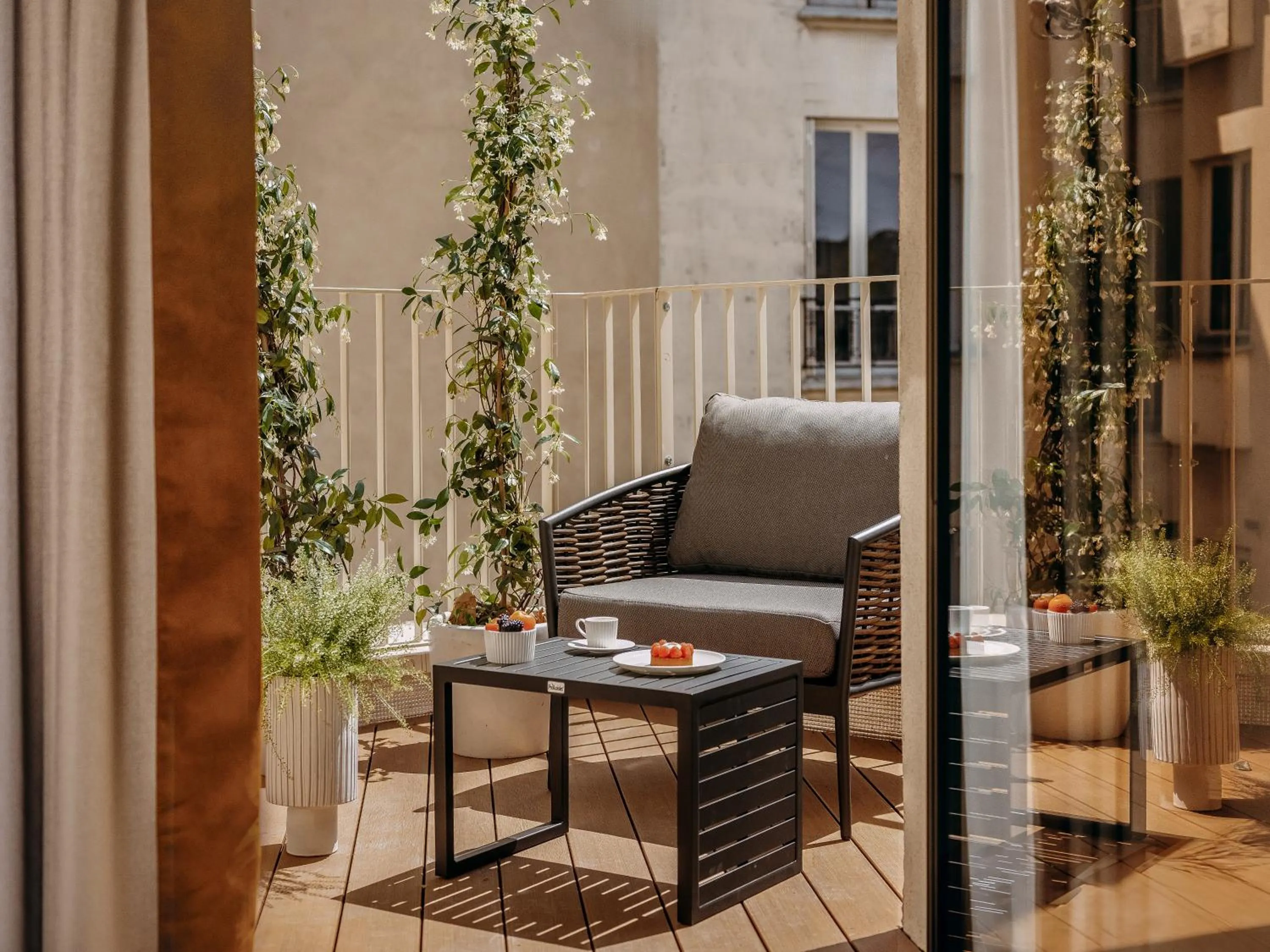 Day in Hôtel Barnett Paris