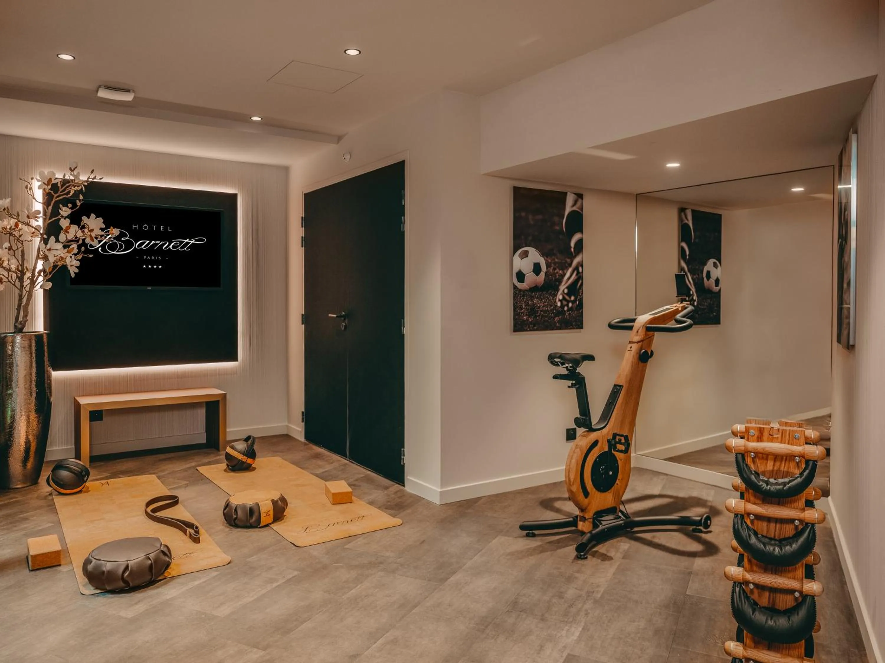 Fitness centre/facilities in Hôtel Barnett Paris