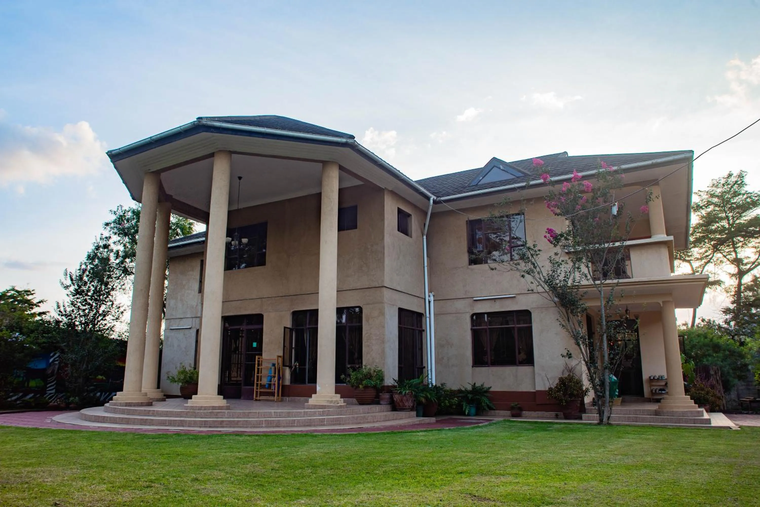 Property building in White House of Tanzania