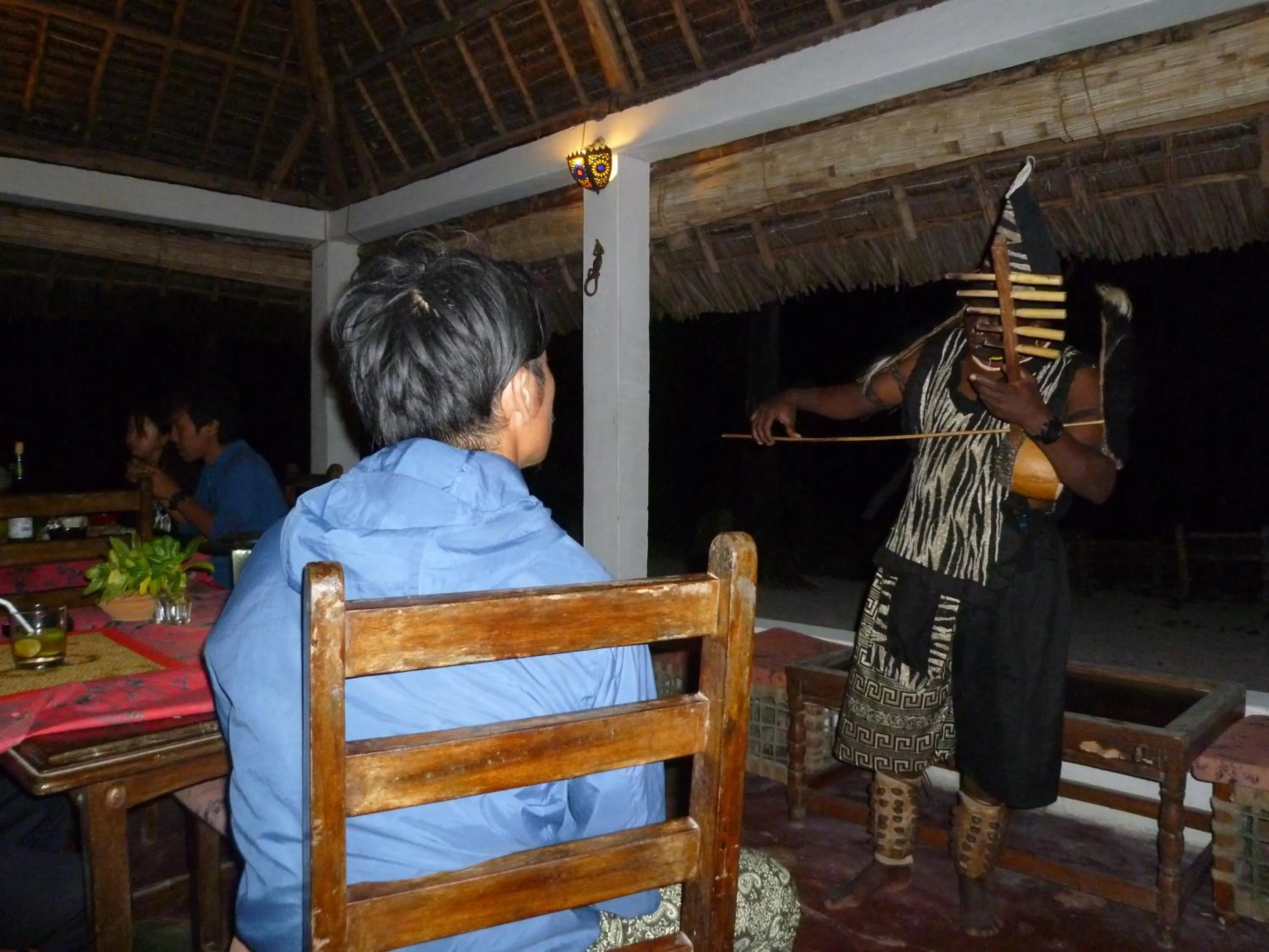 Evening entertainment in Paradise Beach Bungalows