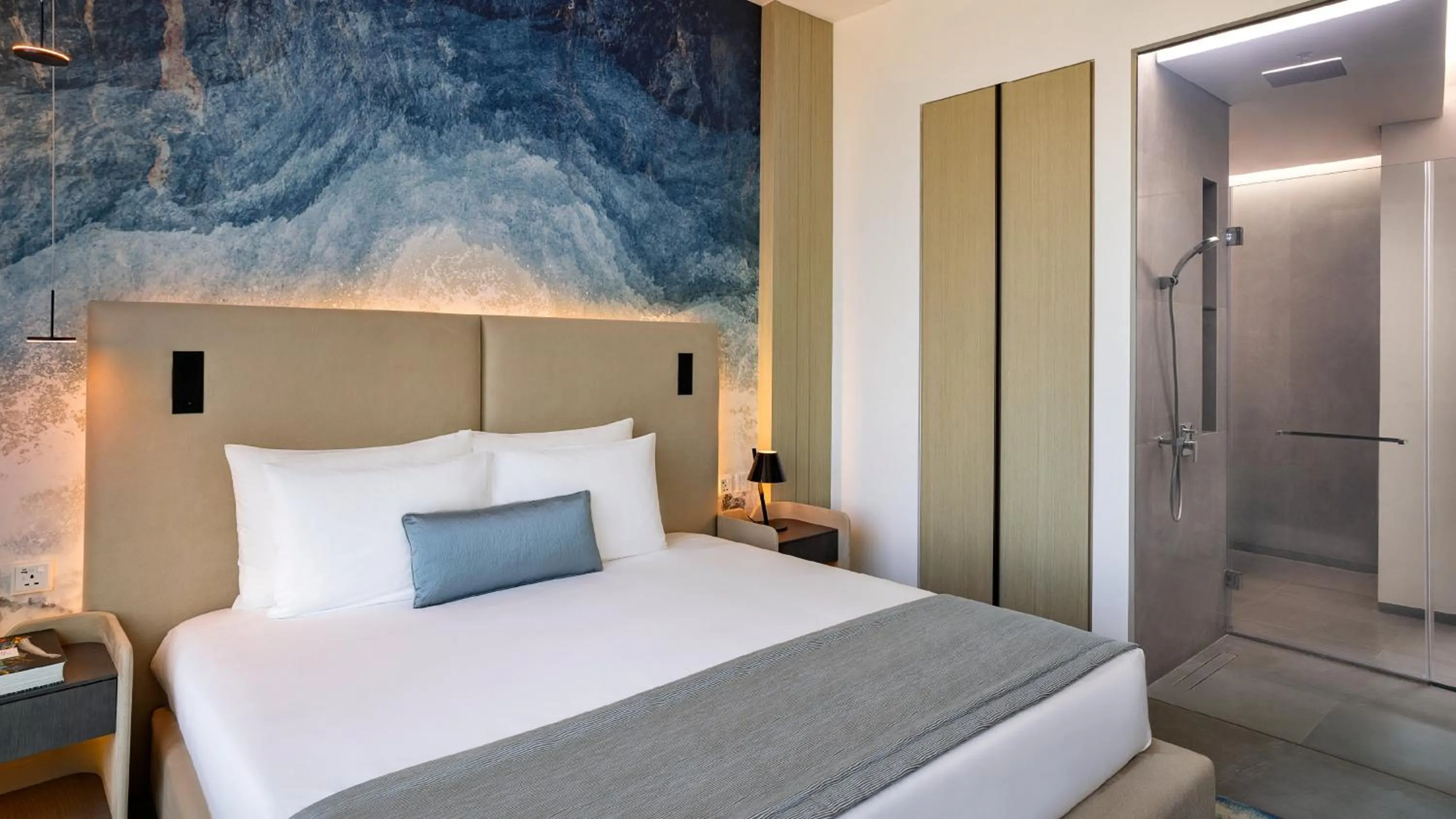 Photo of the whole room, Bed in Ciel Dubai Marina, Vignette Collection by IHG