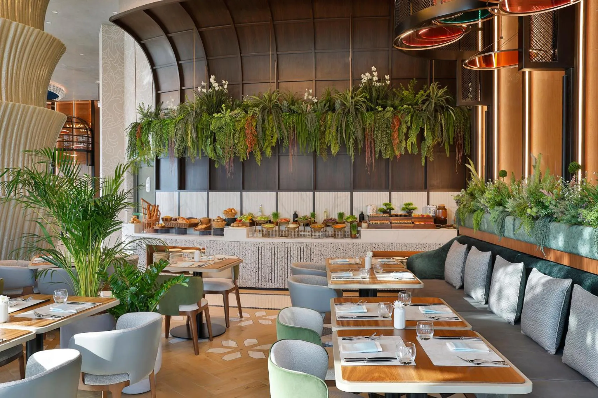 Restaurant/places to eat in Ciel Dubai Marina, Vignette Collection by IHG