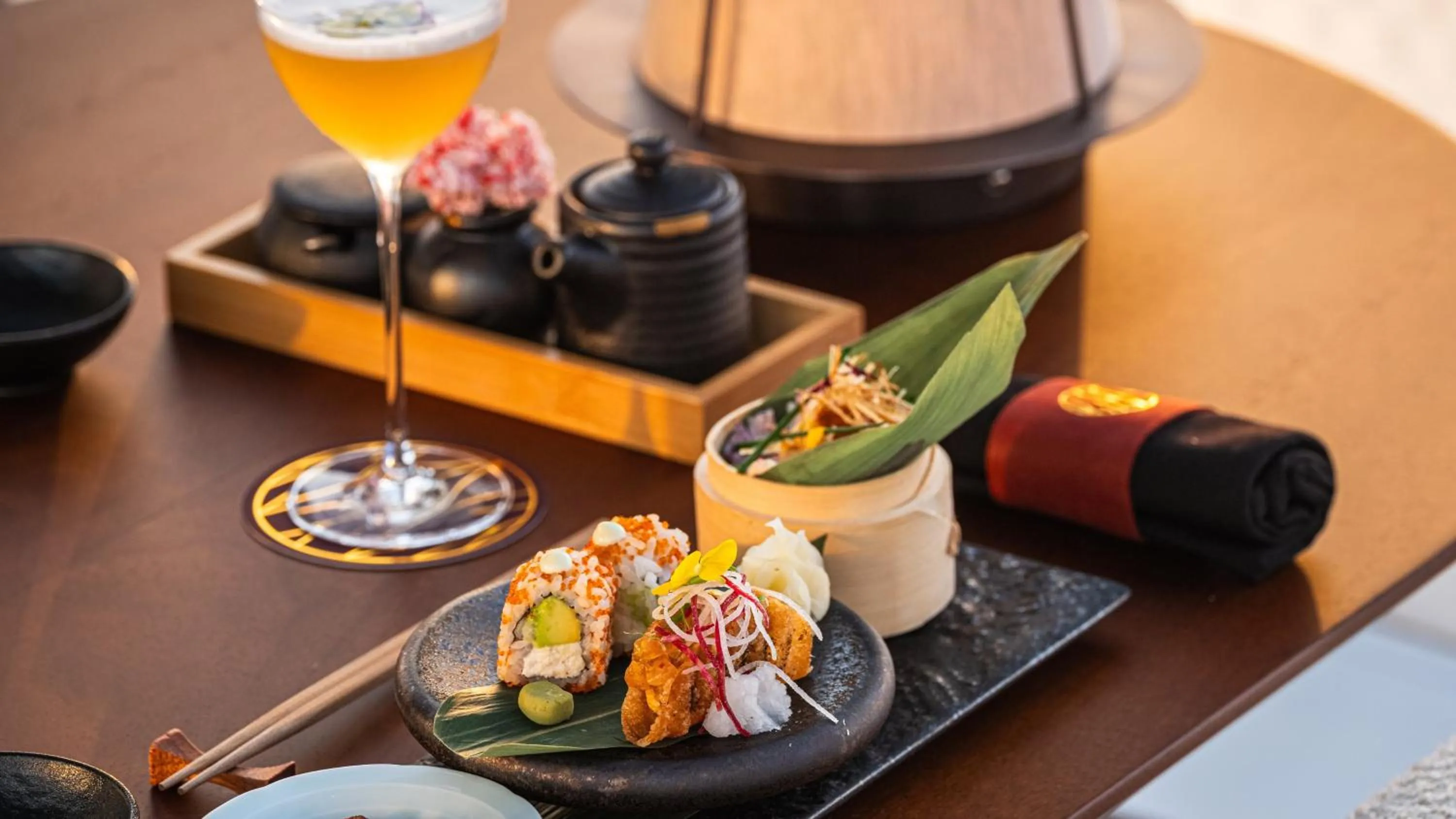 Restaurant/places to eat in Ciel Dubai Marina, Vignette Collection by IHG