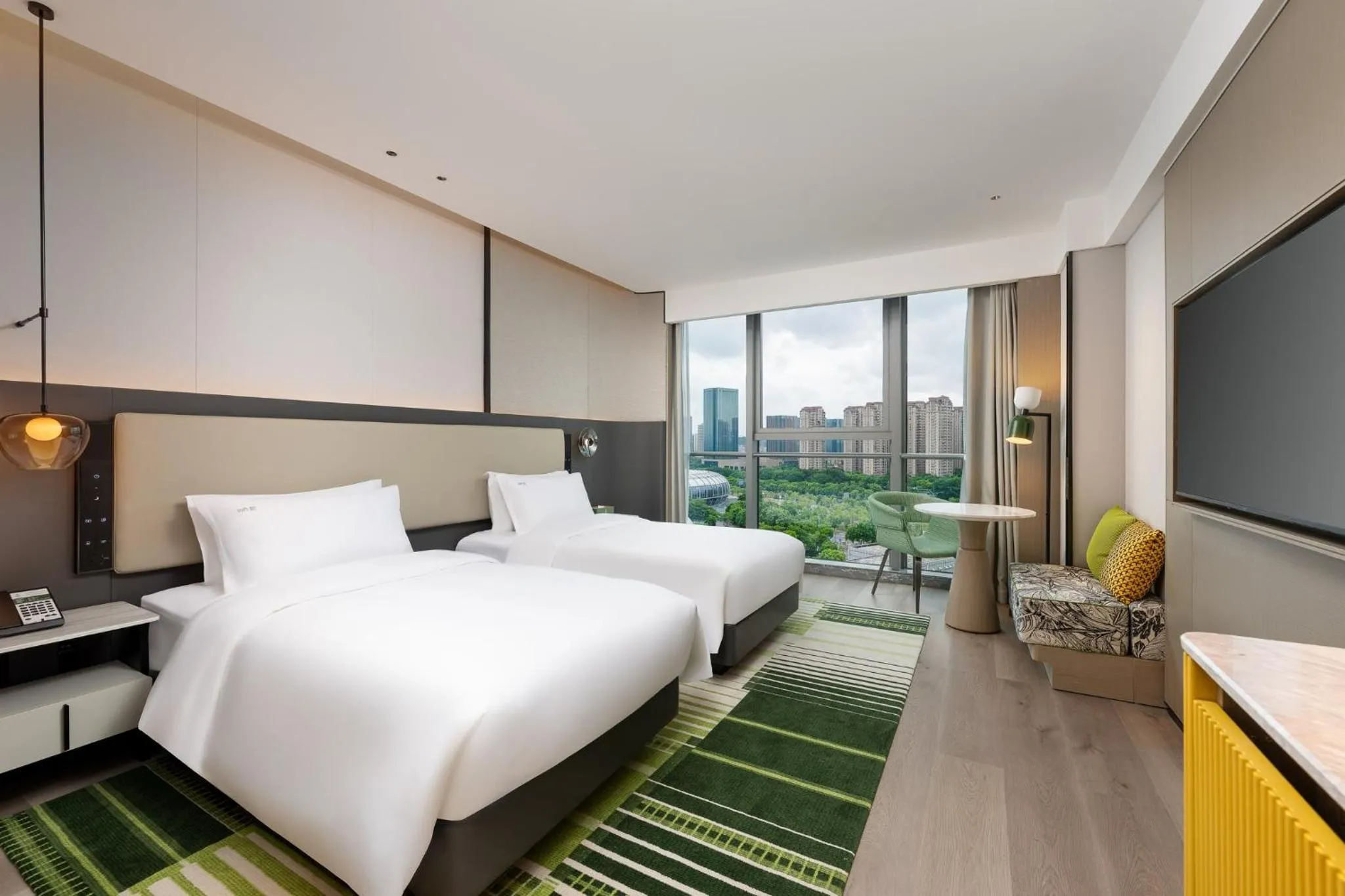 Photo of the whole room, Bed in Holiday Inn Fuzhou Exhibition Center