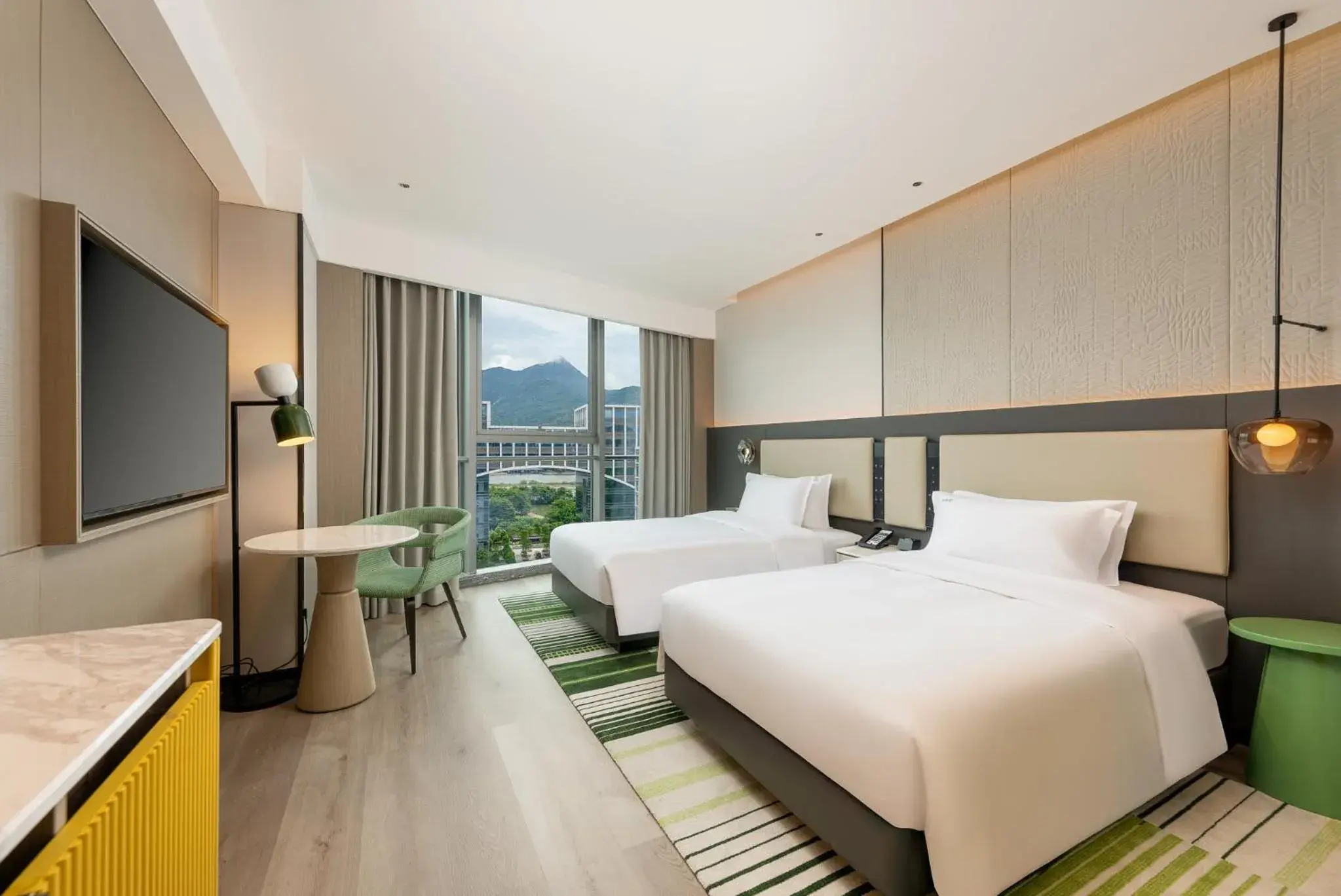 Standard Double Room with Two Double Beds - Disability Access in Holiday Inn Fuzhou Exhibition Center Standard Double Room with Two Double Beds - Disability Access in Holiday Inn Fuzhou Exhibition Center
