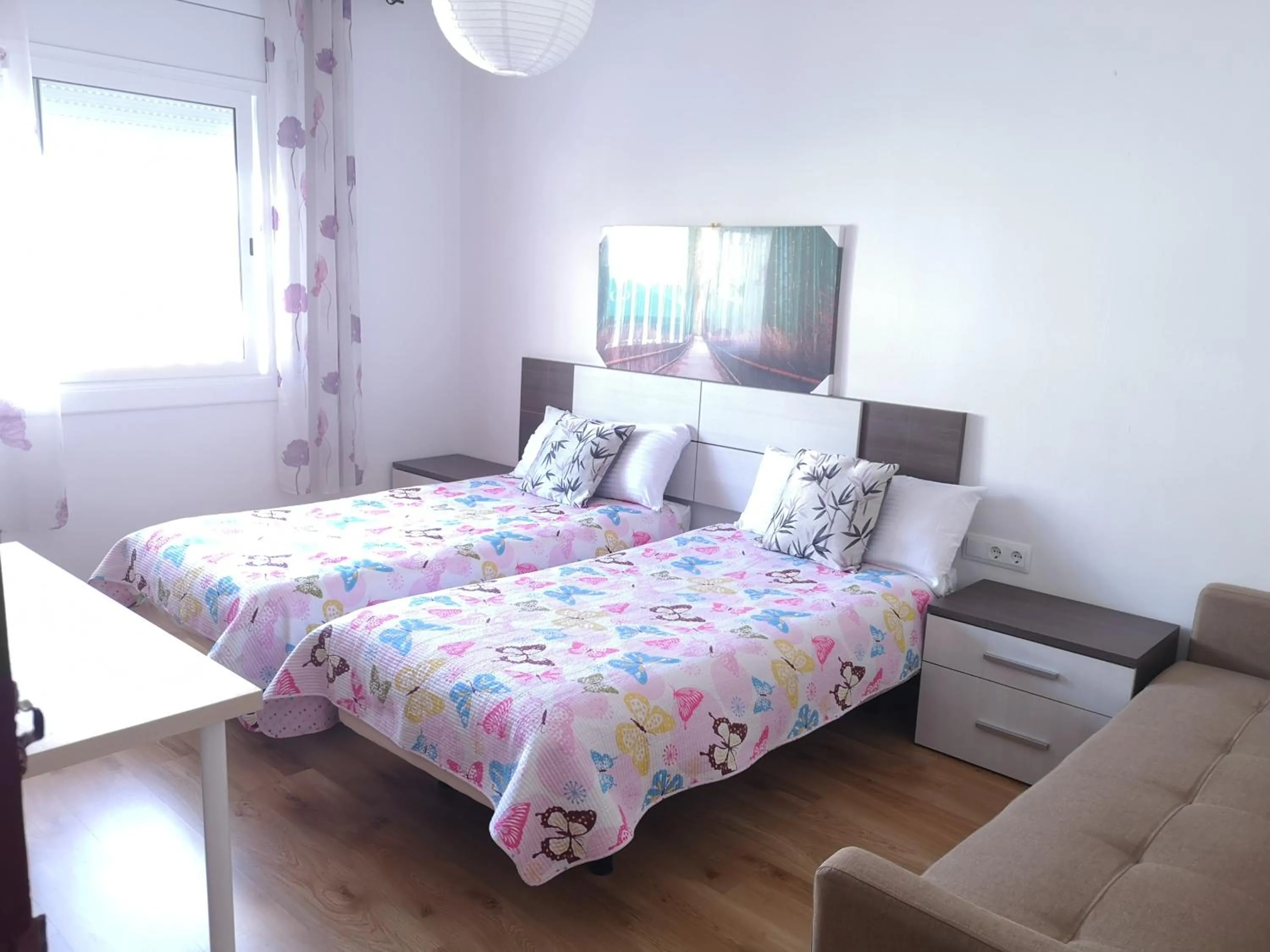 Apartment with Terrace in La Casa de Vacaciones