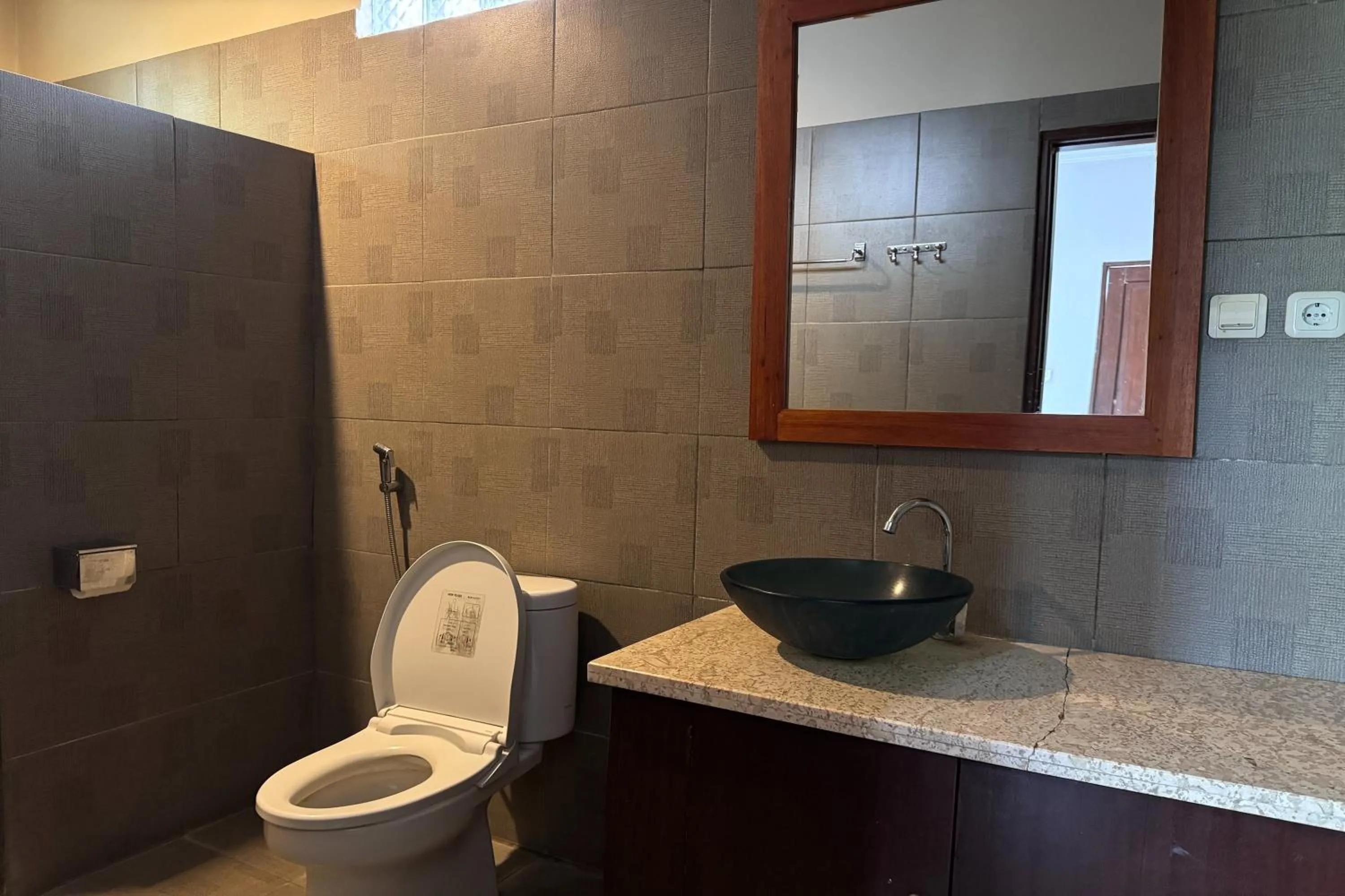 Bathroom in Senggigi Cottages Lombok