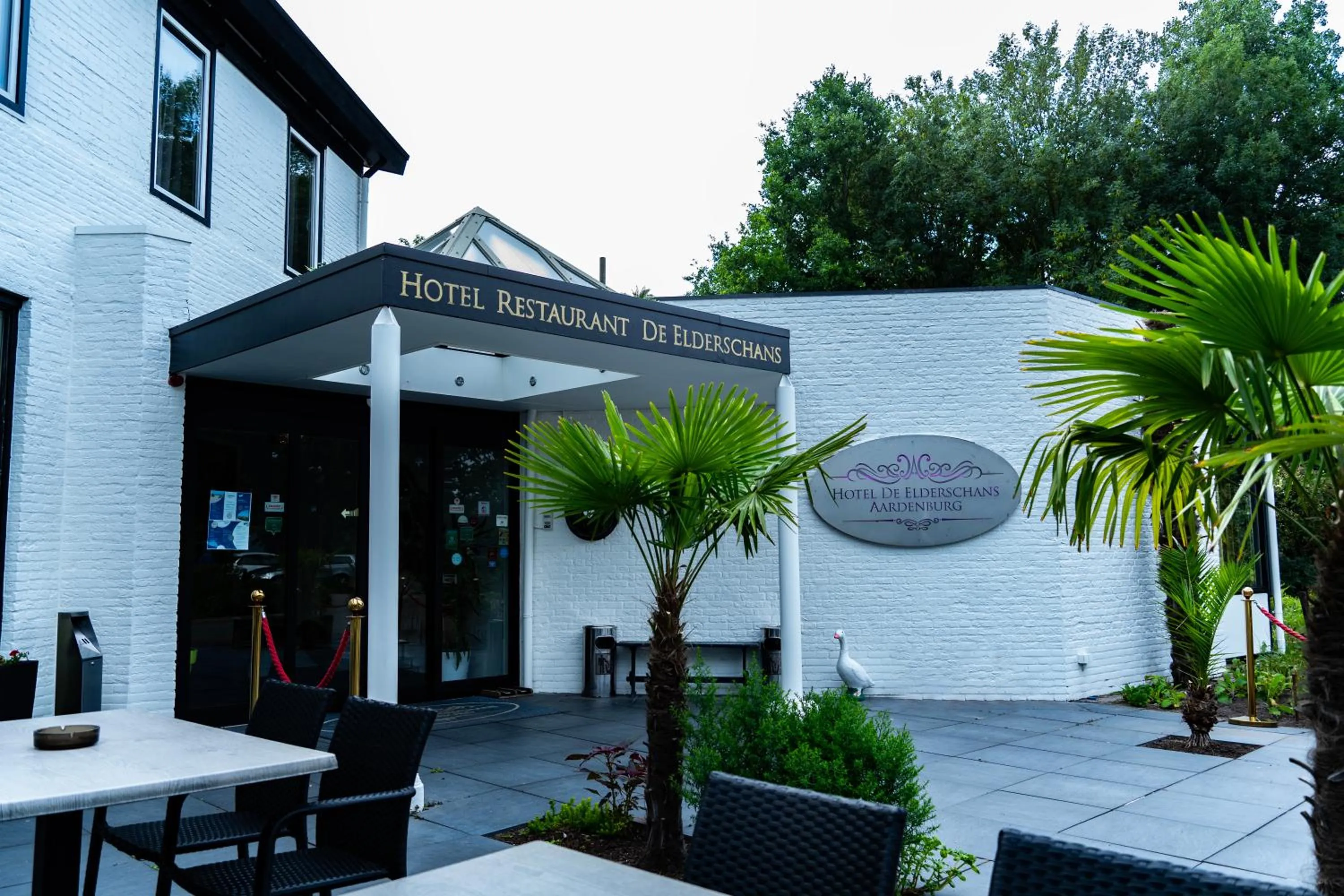 Facade/entrance in Hotel De Elderschans
