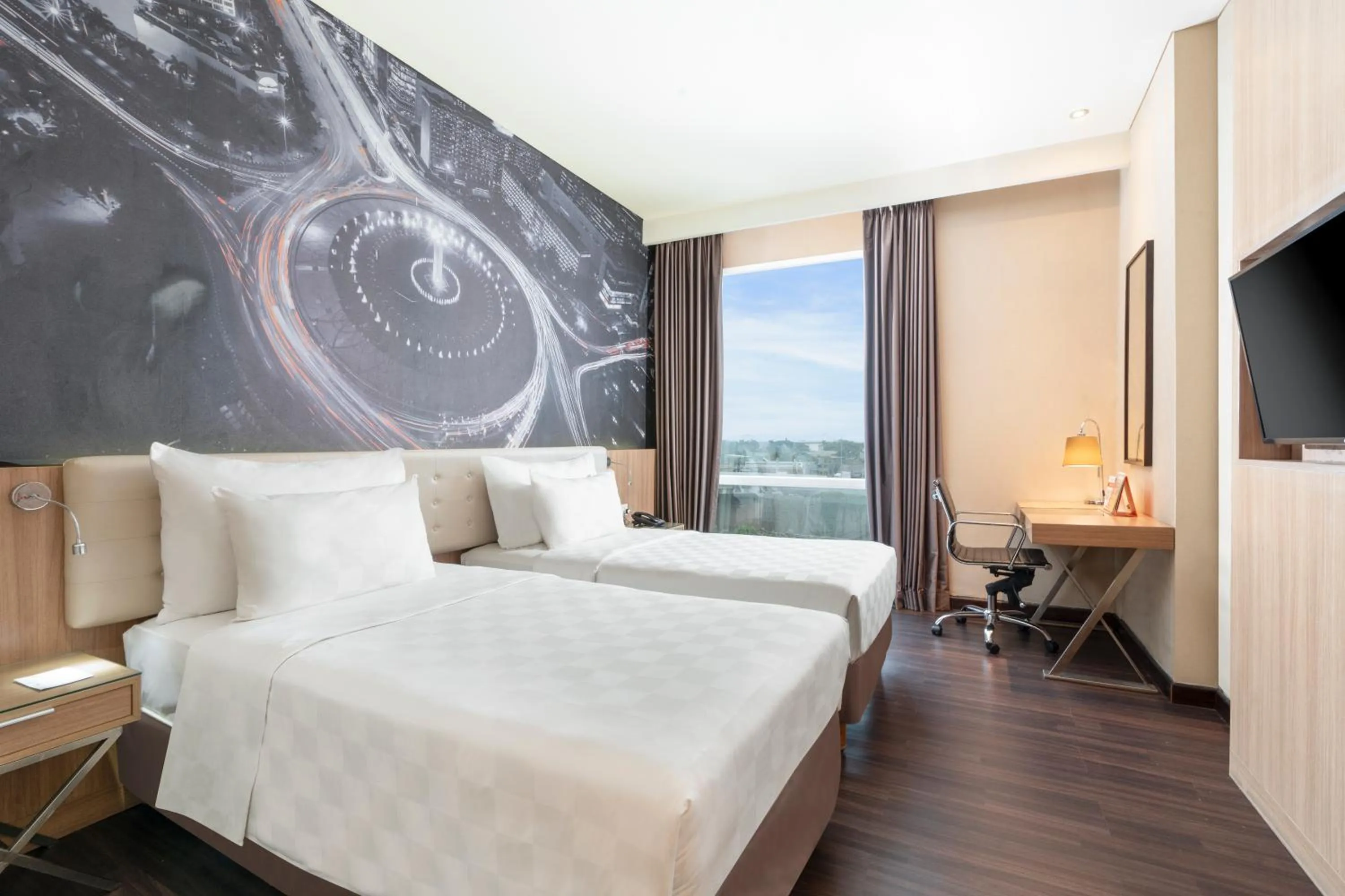 City view, Bed in Swiss-Belhotel Airport Jakarta