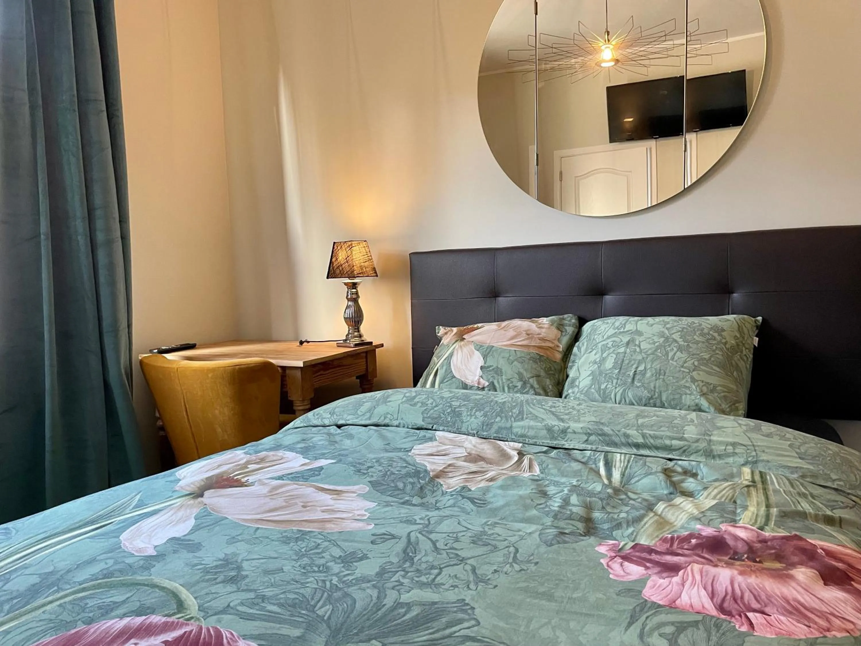 Bedroom in B&B Windsor - Guesthouse