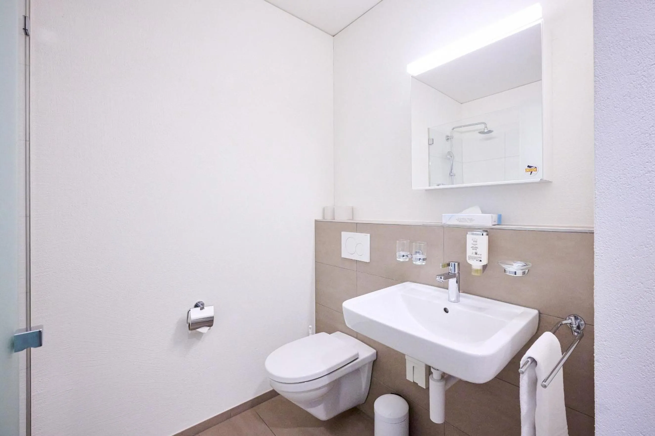 Bathroom in Smart Hotel Kreisel --Self check-In