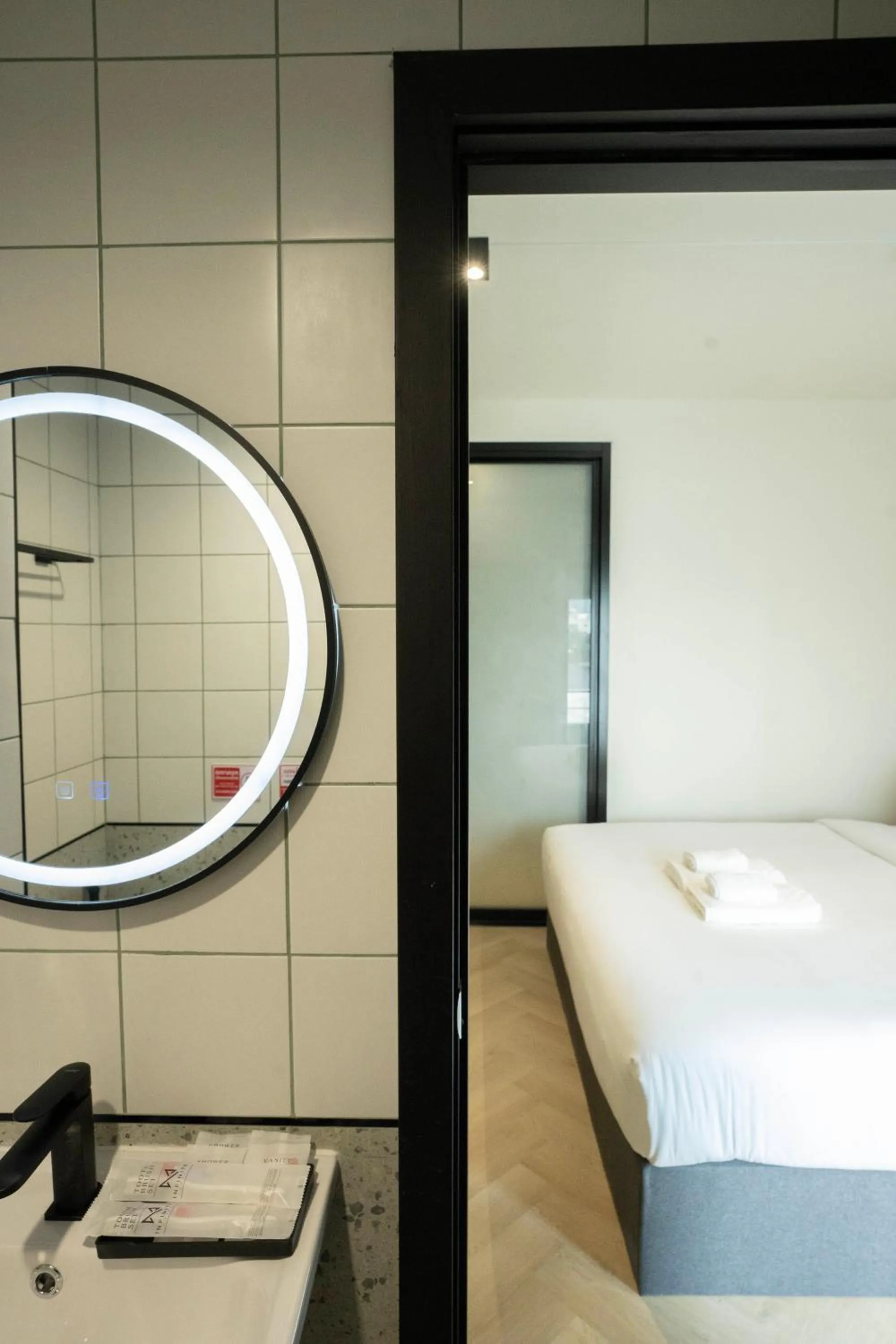 Bed in Infinite Hotel-Ratchada